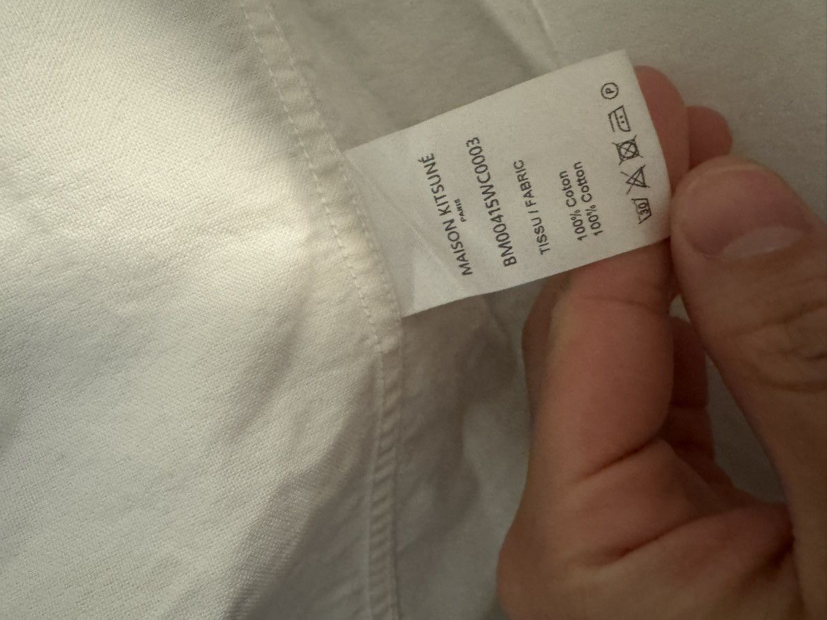 Maison Kitsune Maison Kitsune Fox Head Shirt Size US XXS / EU 40 - 4 Thumbnail