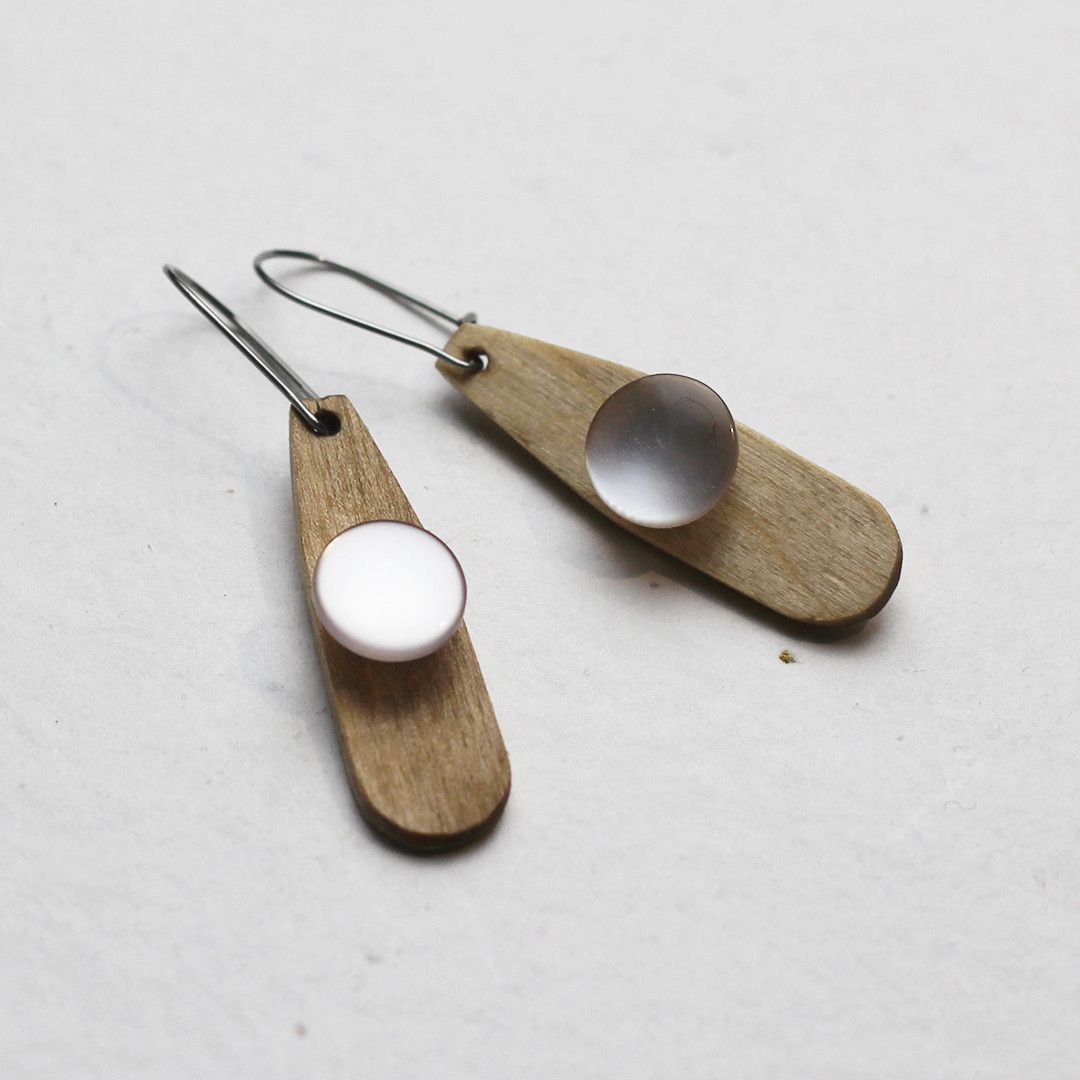 Designer Wooden Earrings | Handmade in Berlin x YUNTA Size ONE SIZE - 1 Thumbnail
