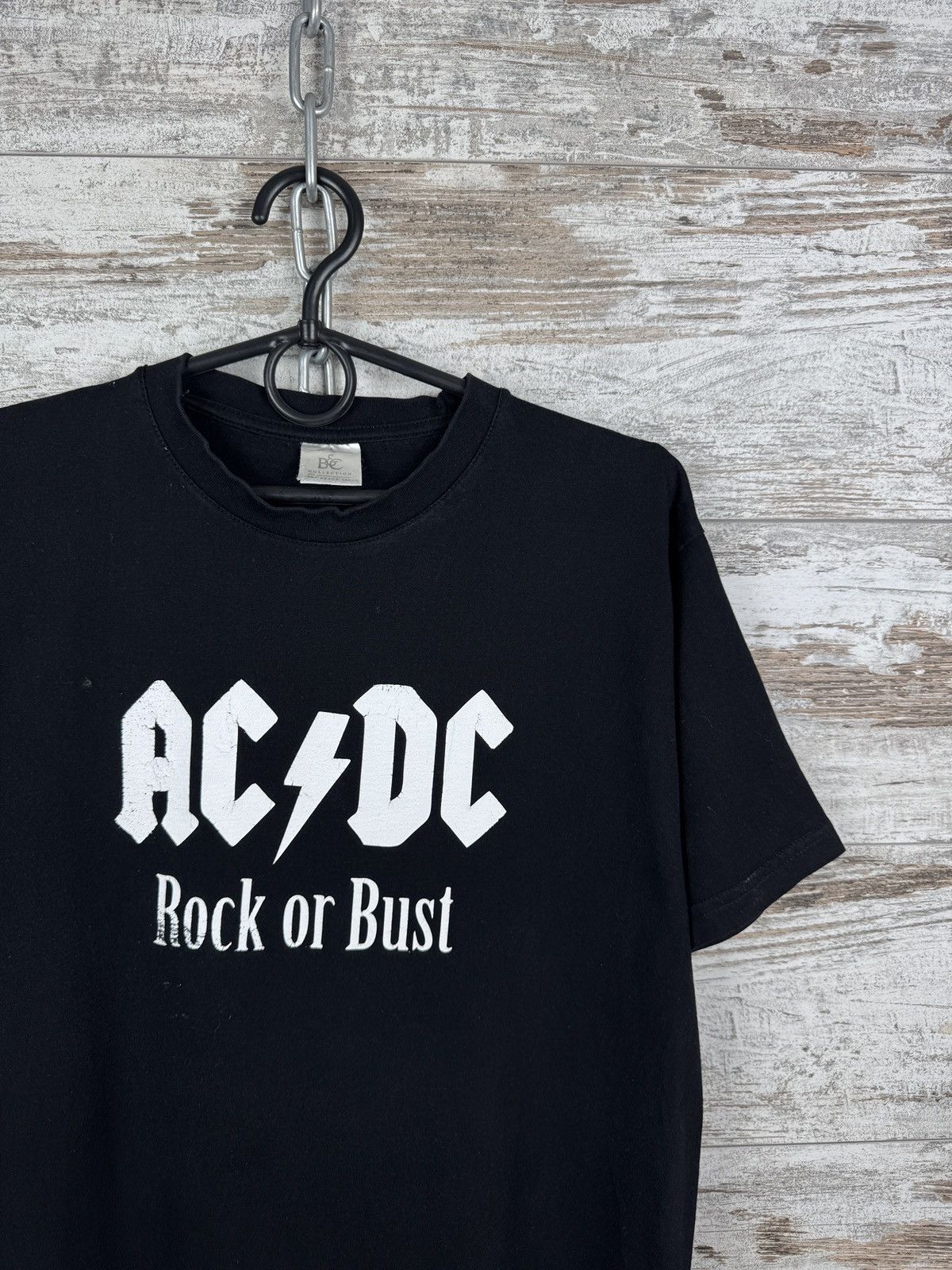 AC/DC Mens Vintage AC/DC “rock or Bust” T-shirt tee band merch Size US M / EU 48-50 / 2 - 2 Thumbnail