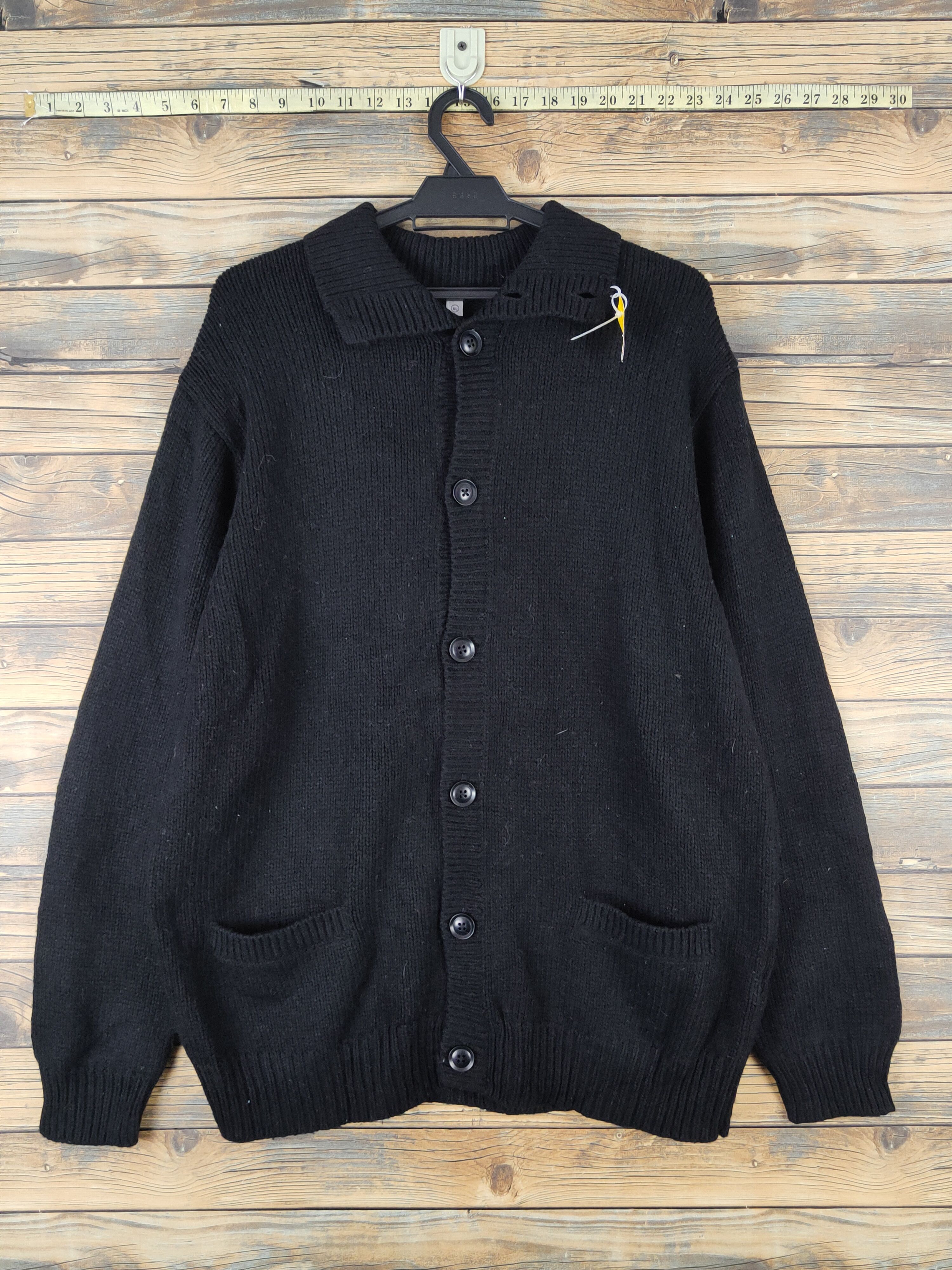 Homespun Knitwear Uniqlo Black Knitwear Cardigan #W1437 Size US XL / EU 56 / 4 - 1 Thumbnail