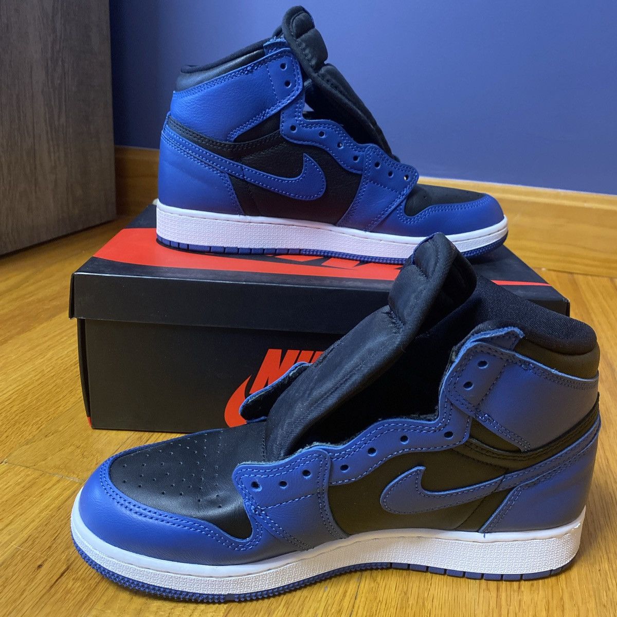 Jordan Brand × Nike Jordan 1 High GS Dark Marina Blue Size US 6.5 / EU 39-40 - 3 Thumbnail