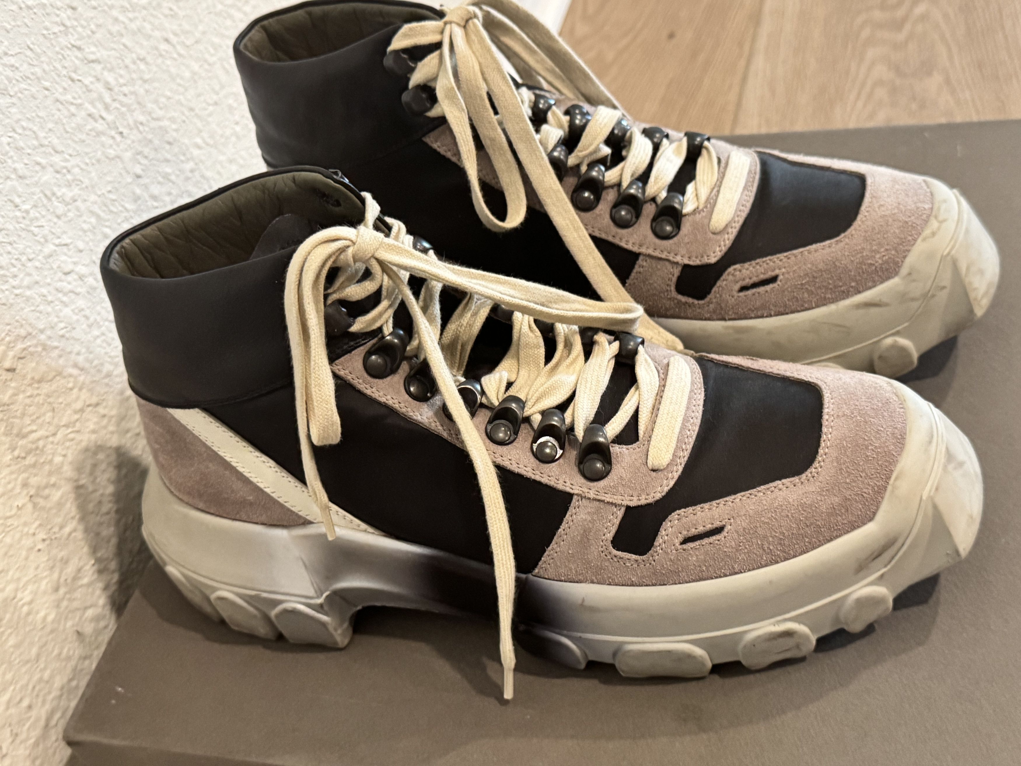 Rick Owens RICK OWENS LARRY LACE UP TRACTOR SNEAKERS Size US 7 / EU 40 - 4 Thumbnail