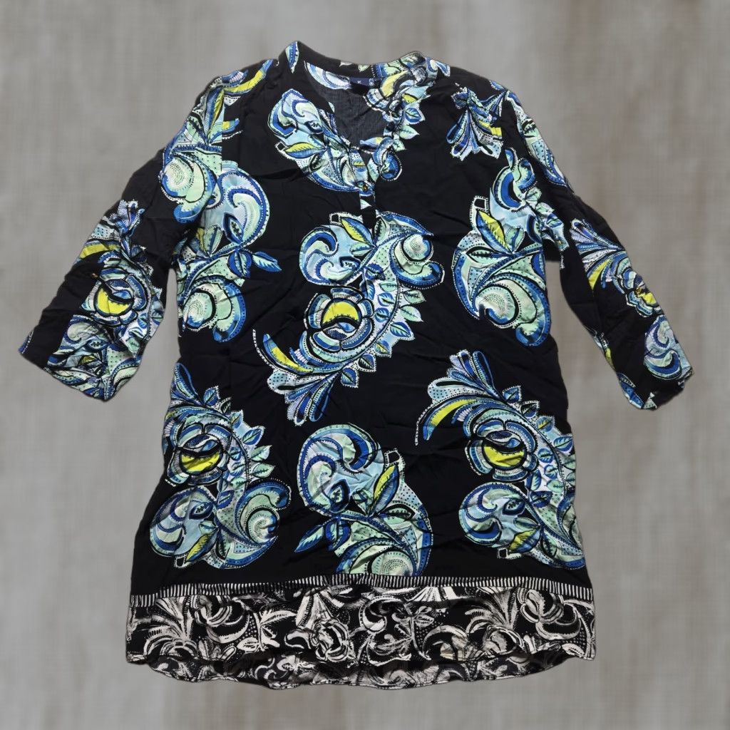 Vintage Kaari Blue Shirt Adult Women's Size 16 Blue Paisley V-Neck 3/4 Sleeve Tunic Womens Size XXL / US 16-18 / IT 52-54 - 1 Thumbnail