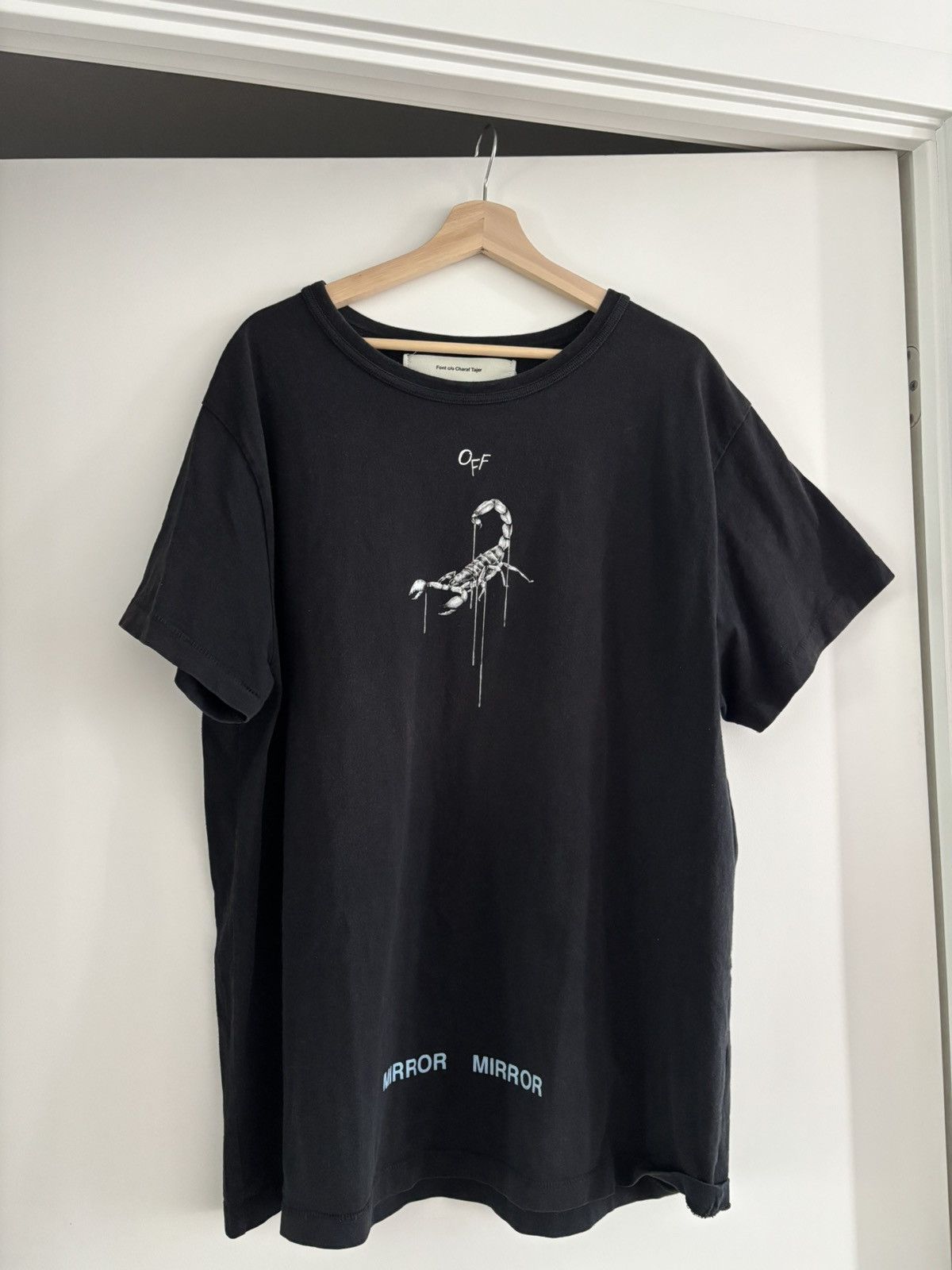 Off-White Off-White SS17 Othelo’s Scorpion Tee Size US L / EU 52-54 / 3 - 3 Thumbnail