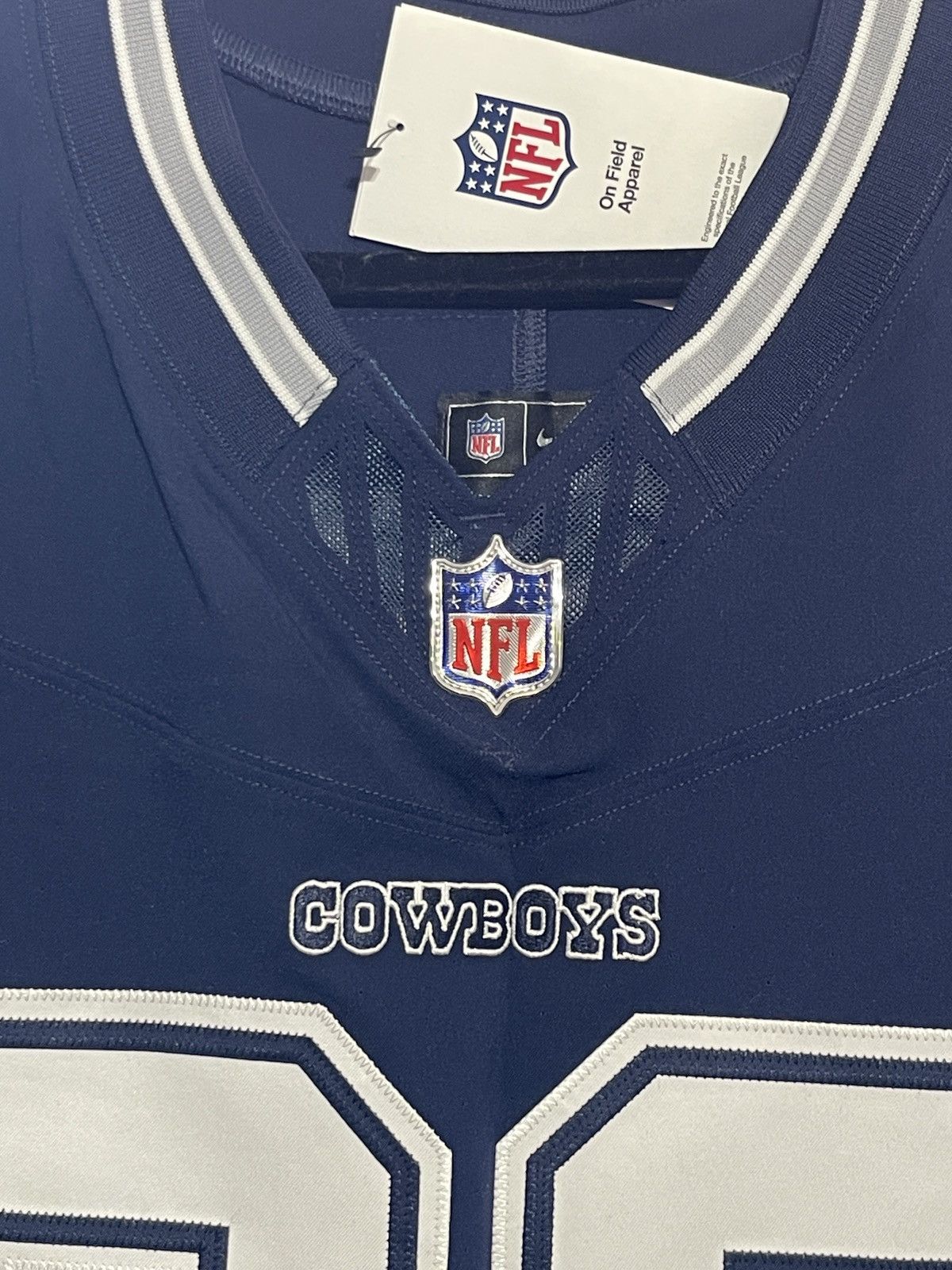 NFL × Nike NFL Nike Dallas Cowboys #88 Jersey Men’s Size L Navy Blue Size US M / EU 48-50 / 2 - 4 Thumbnail