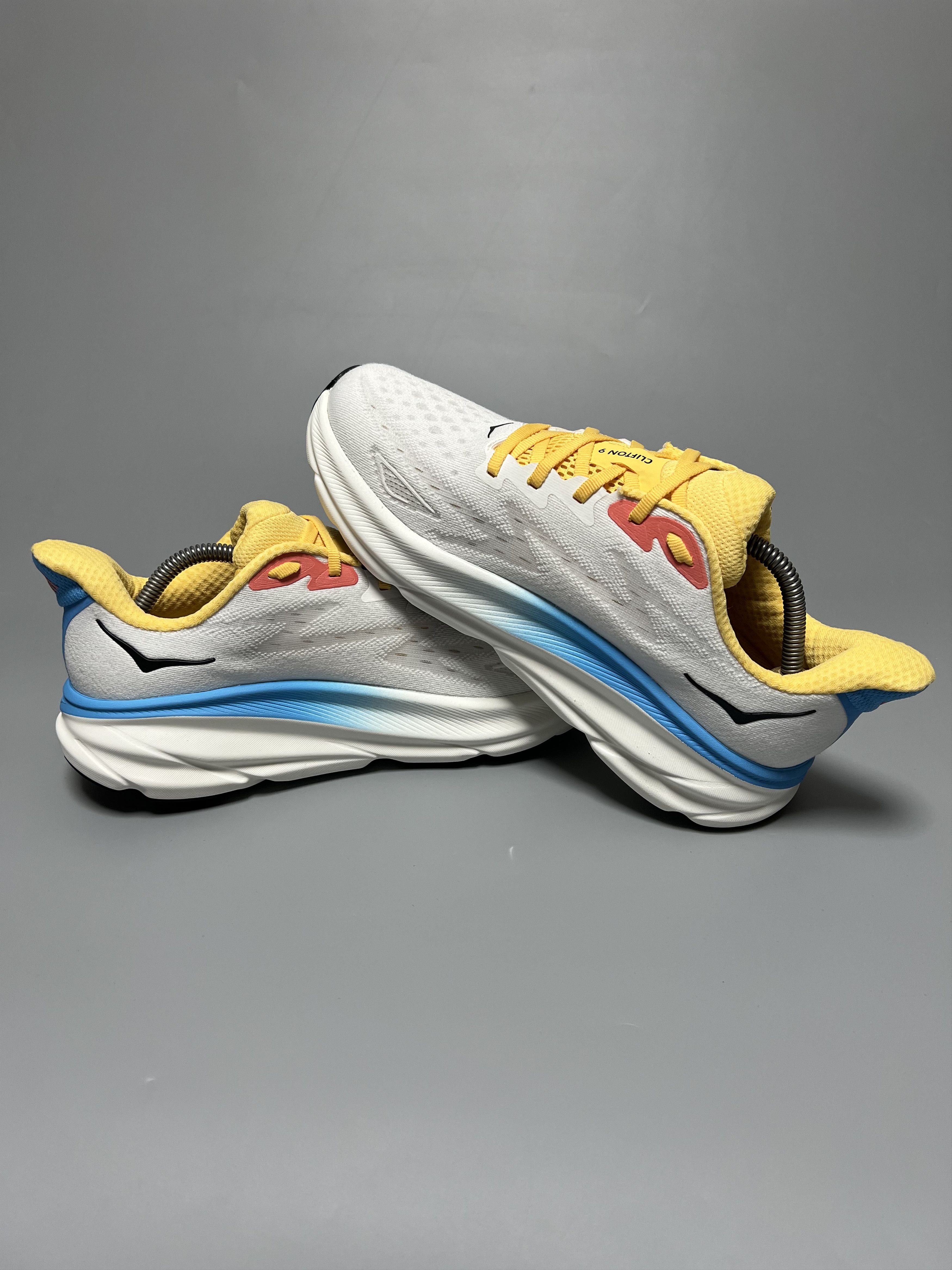 Hoka 9.5B Hoka One One Clifton 9 Running Shoes Walking Gym Size US 9.5 / IT 39.5 - 5 Thumbnail