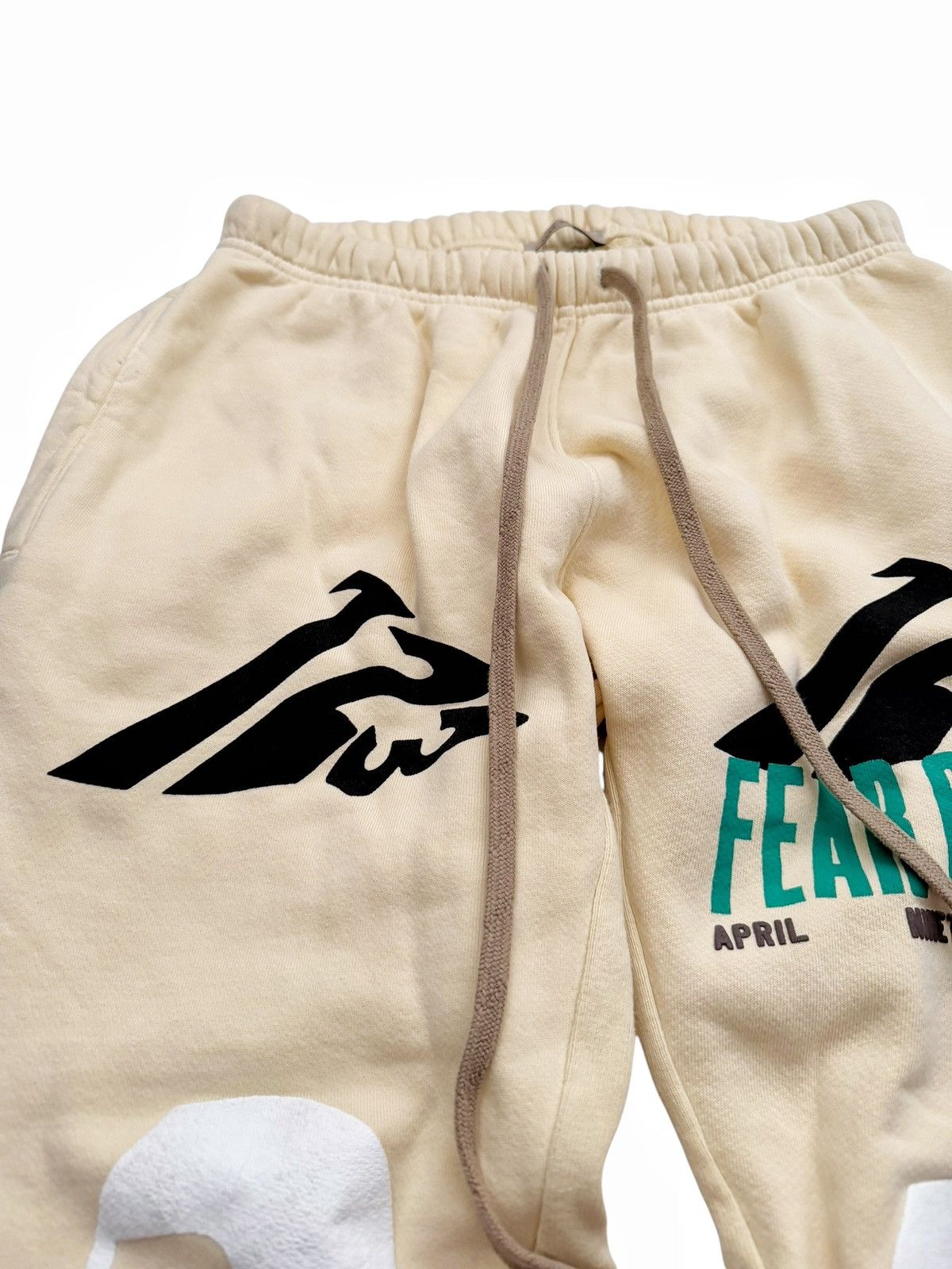 Fear of God × RRR-123 RRR123 Fear Collab Pale Yellow Sweatpants Size US 30 / EU 46 - 5 Thumbnail