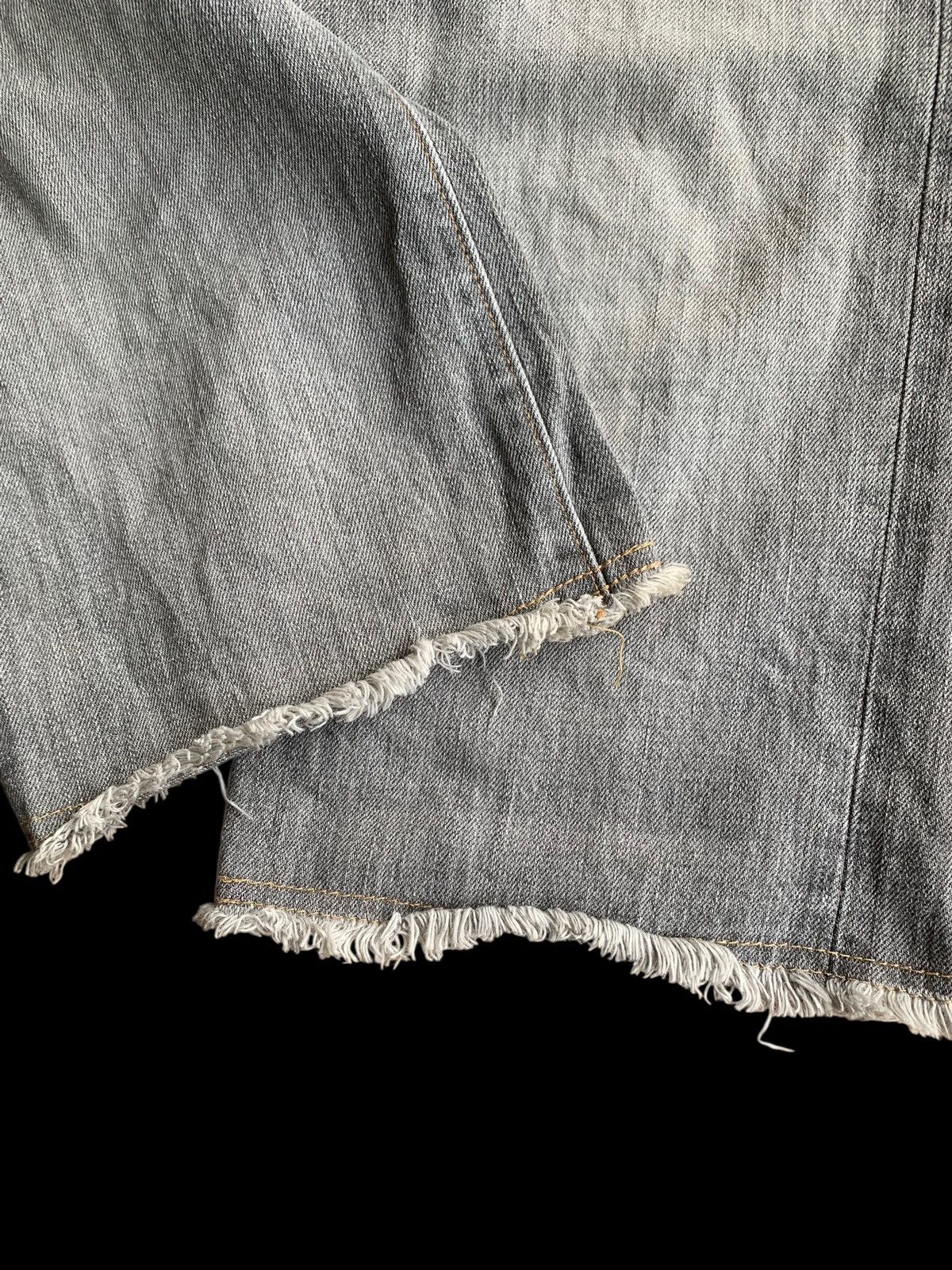 If Six Was Nine VINTAGE EDWIN 505S SELVEDGE FADED DISTRESSED SHORT DENIM Size US 32 / EU 48 - 12 Thumbnail