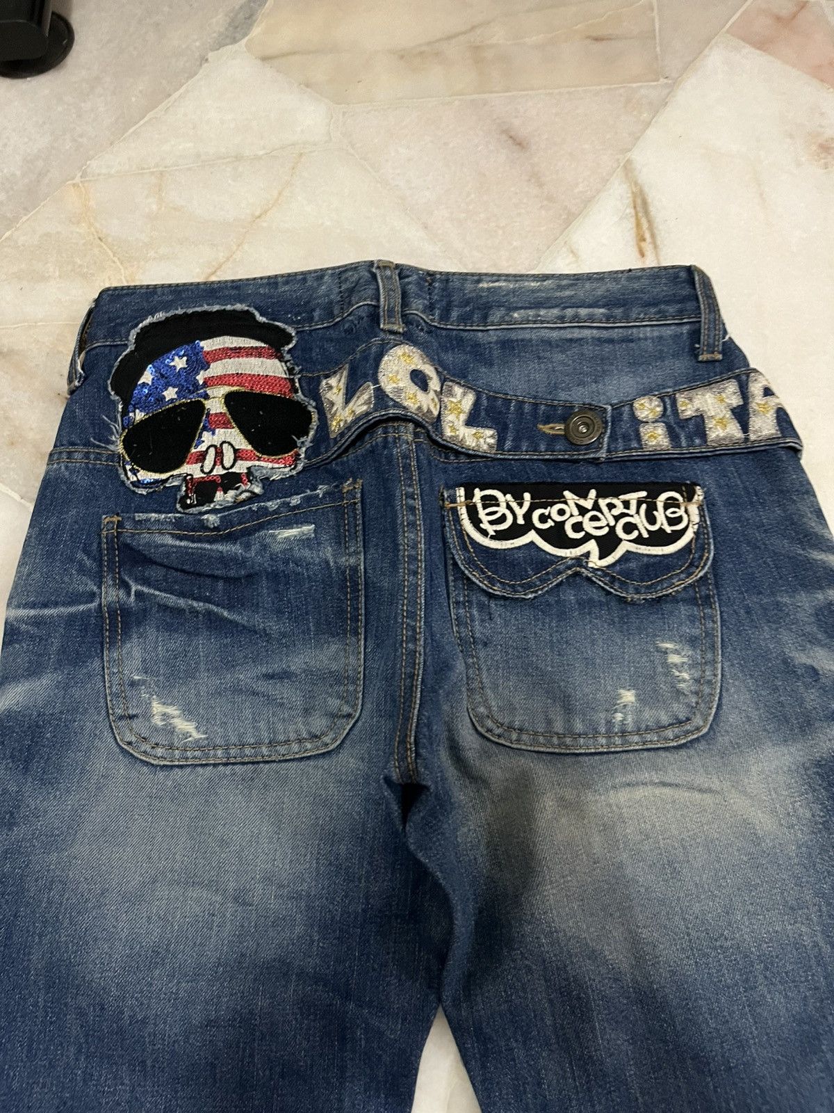 Japanese Brand Yoshitomo Nara Lolita Distressed denim jeans Size US 30 / EU 46 - 7 Thumbnail