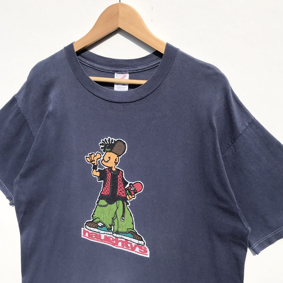 Vintage Vintage 90s Naughty's Skateboard Shirt Naughty SunFaded Size US XL / EU 56 / 4 - 6 Thumbnail