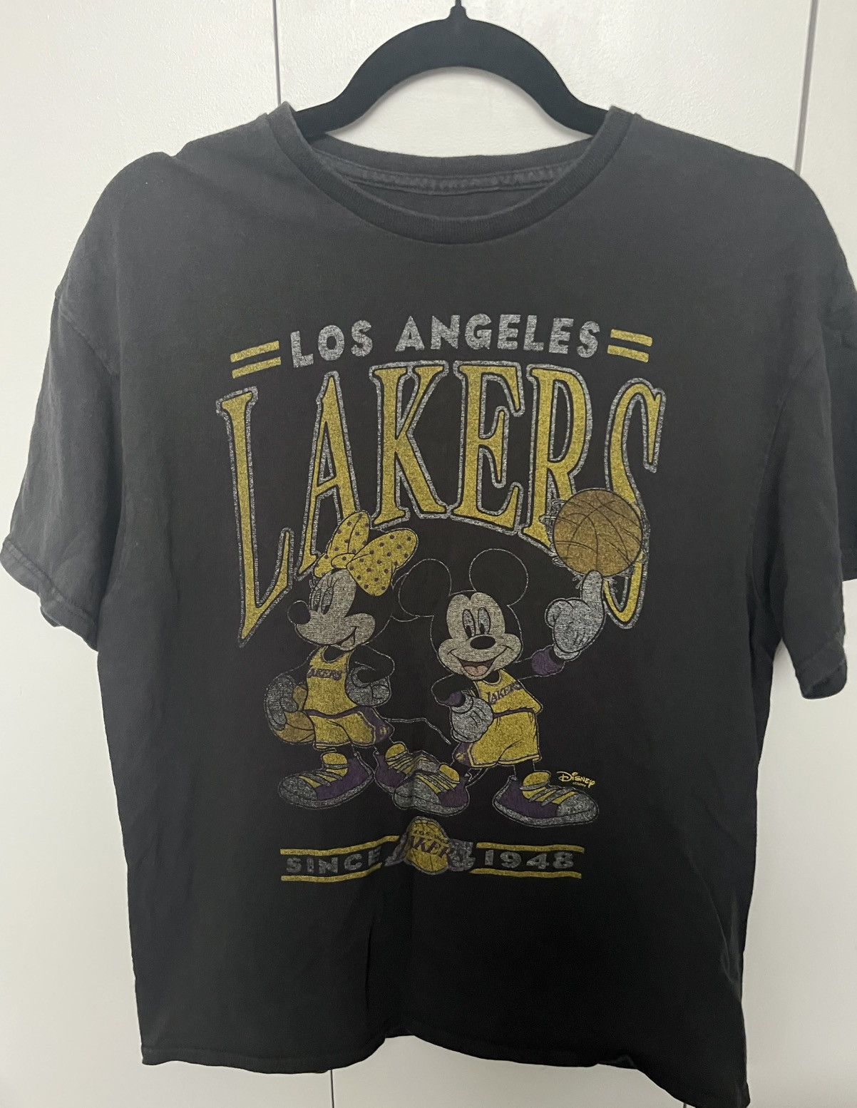Disney × Junk Food Disney X Junk Food Los Angeles Lakers Shirt Size Medium Size US M / EU 48-50 / 2 - 1 Thumbnail