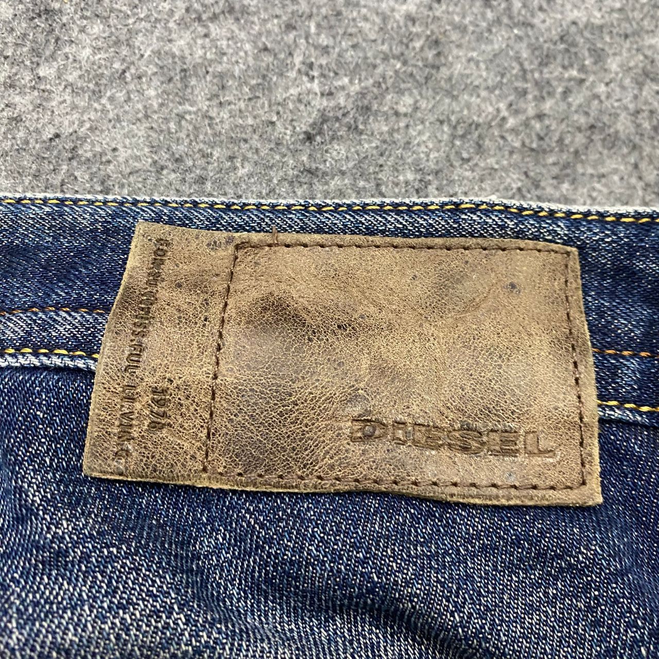 Diesel Vintage 90s Diesel Industry Distressed Denim Size US 34 / EU 50 - 22 Thumbnail
