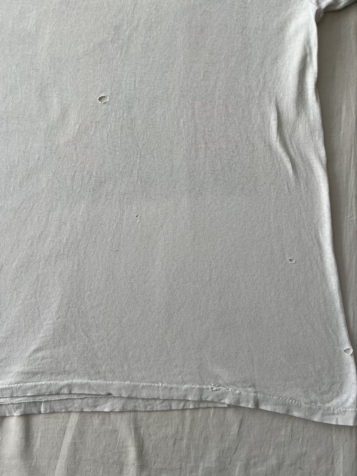 Vintage Vintage 90s Frog Rainforest Sun Lover Thrashed White T-shirt Size US XL / EU 56 / 4 - 7 Thumbnail
