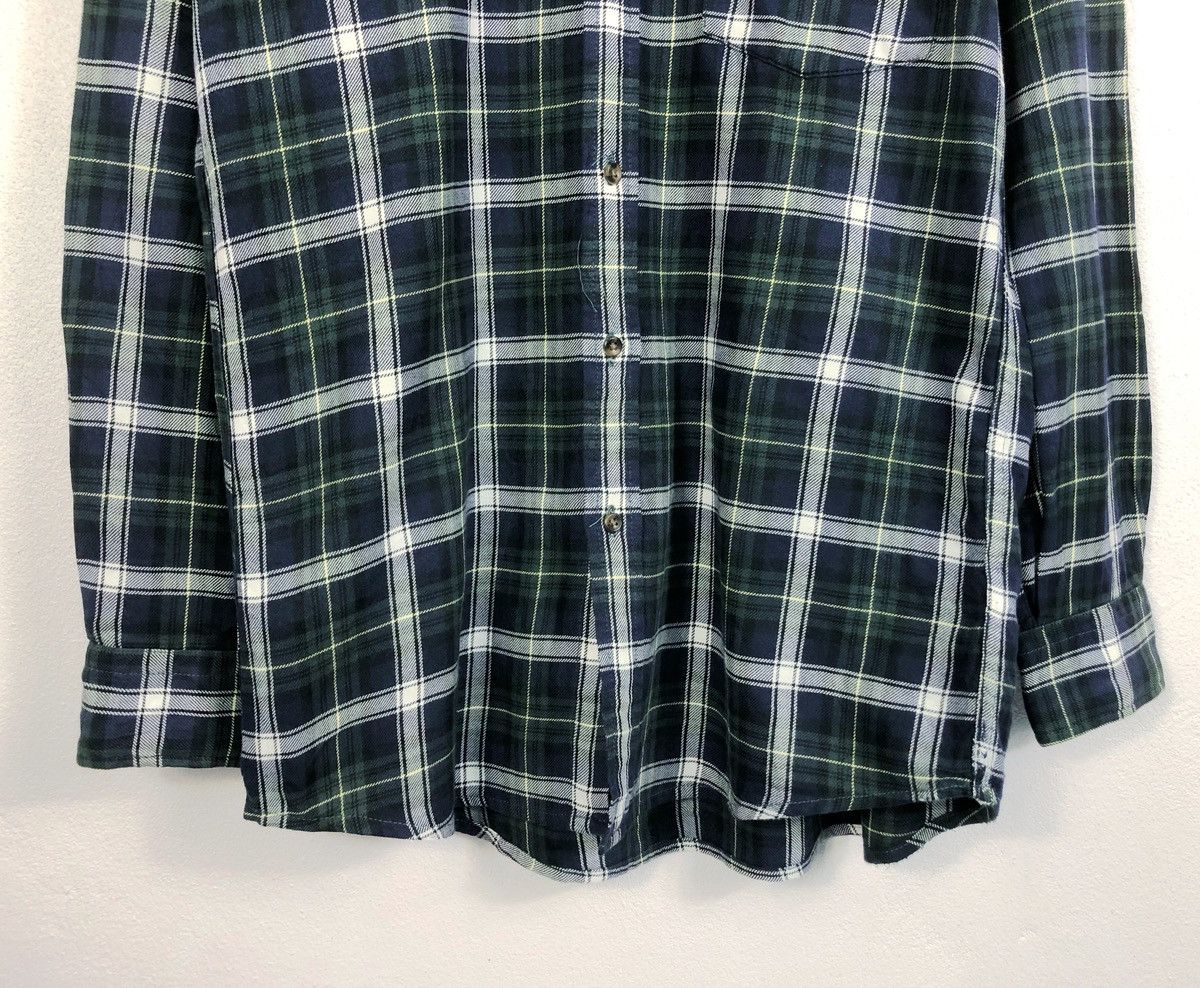 Uniqlo Rare Uniqlo Checkered Flannel Shirt Size US M / EU 48-50 / 2 - 4 Thumbnail