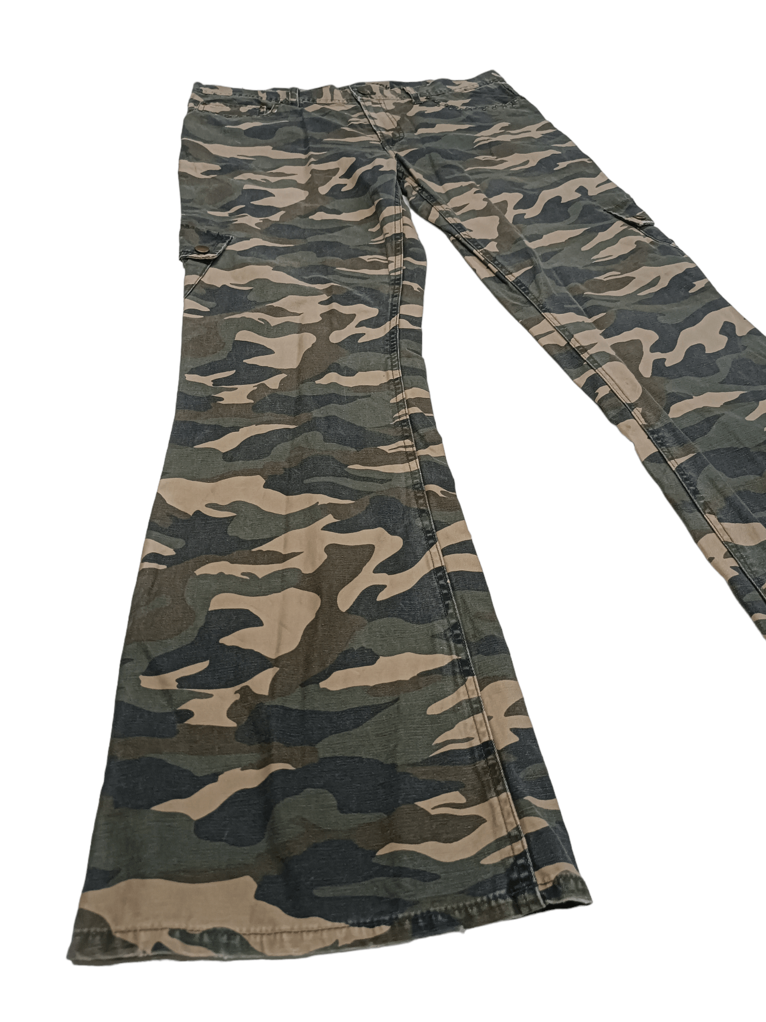 image of Military x Vintage VTG Flared Japanese Twenty Work Camo Army Cargo in Dark Green Army (Size 36)