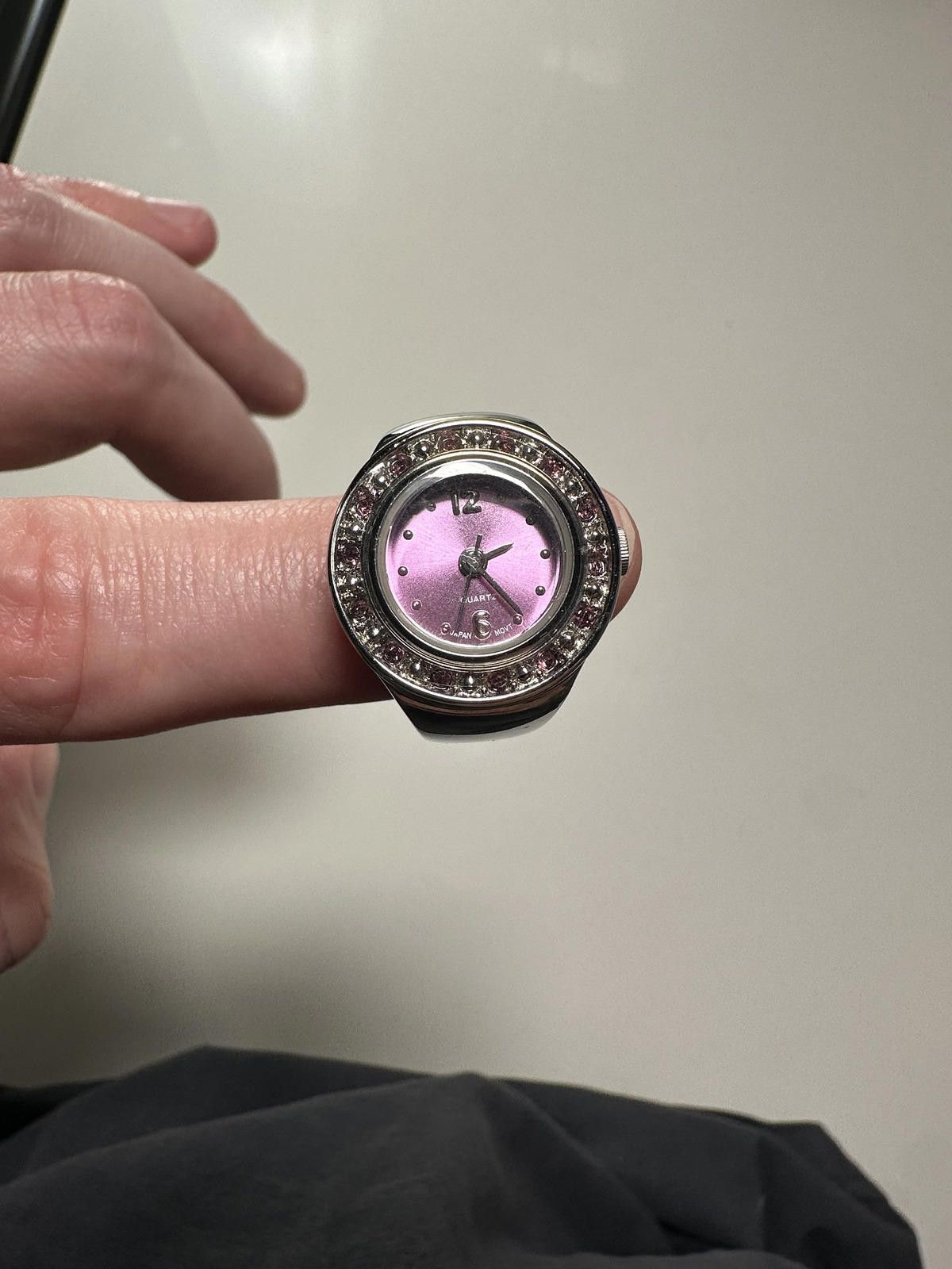 Other Avon Birthstone Ring Watch Size ONE SIZE - 1 Thumbnail
