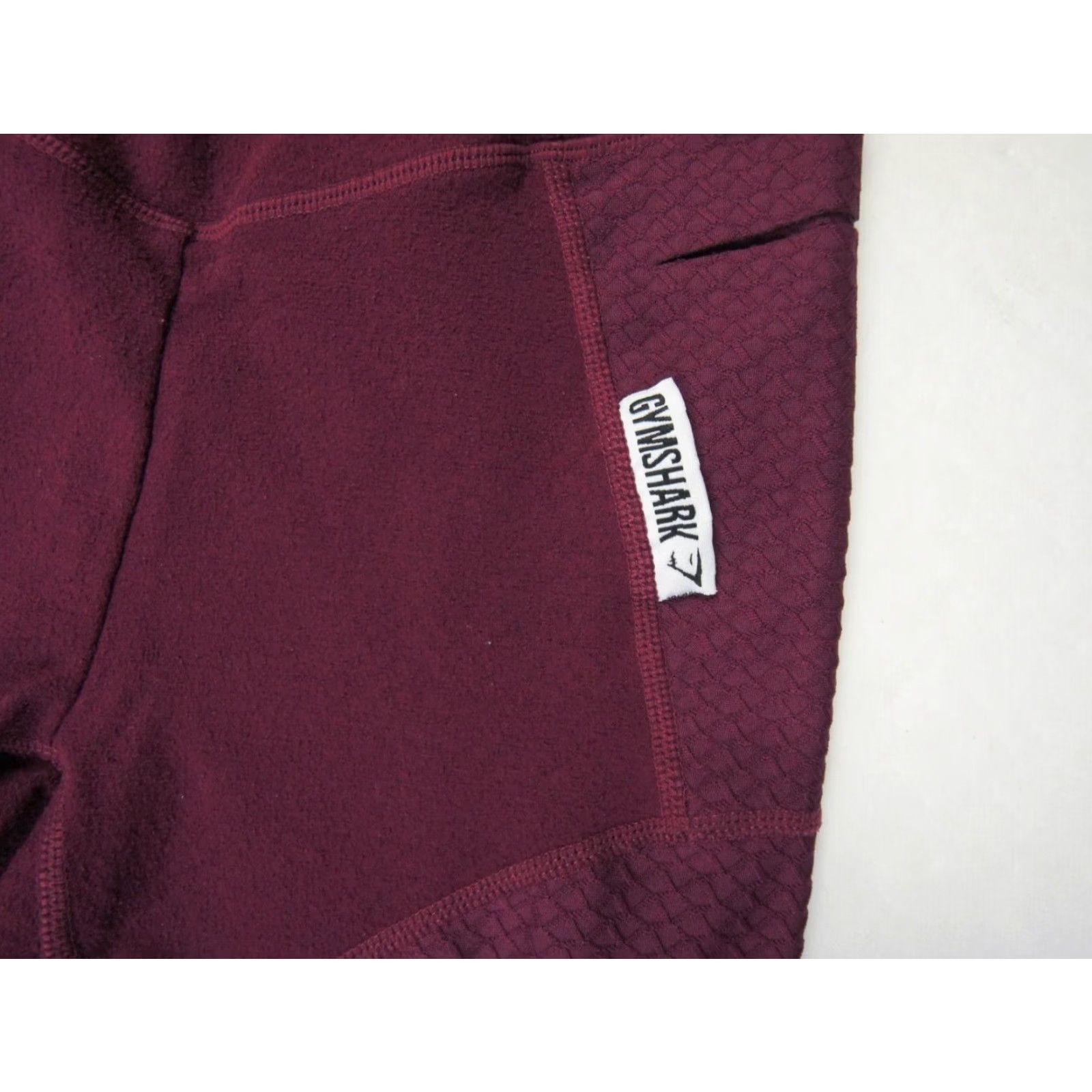 Gymshark Gymshark Leggings Women XS Purple Activewear Pants Skinny Regular Inseam 26" 90s Outdoor Style compression, Solid, Pull On, Polyester Spandex Size 26" / US 2 / IT 38 - 3 Thumbnail