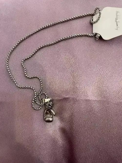 Japanese Brand Silver Color Boxing Glove Pendant Necklace Size ONE SIZE - 4 Thumbnail