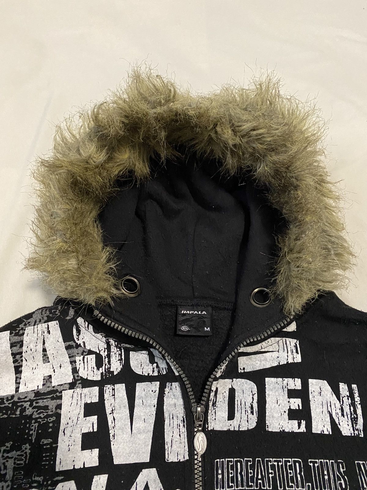 Le Grande Bleu (L.G.B.) IMPALA POEM FUR HOODIE PUNK GOTHIC Size US M / EU 48-50 / 2 - 5 Thumbnail