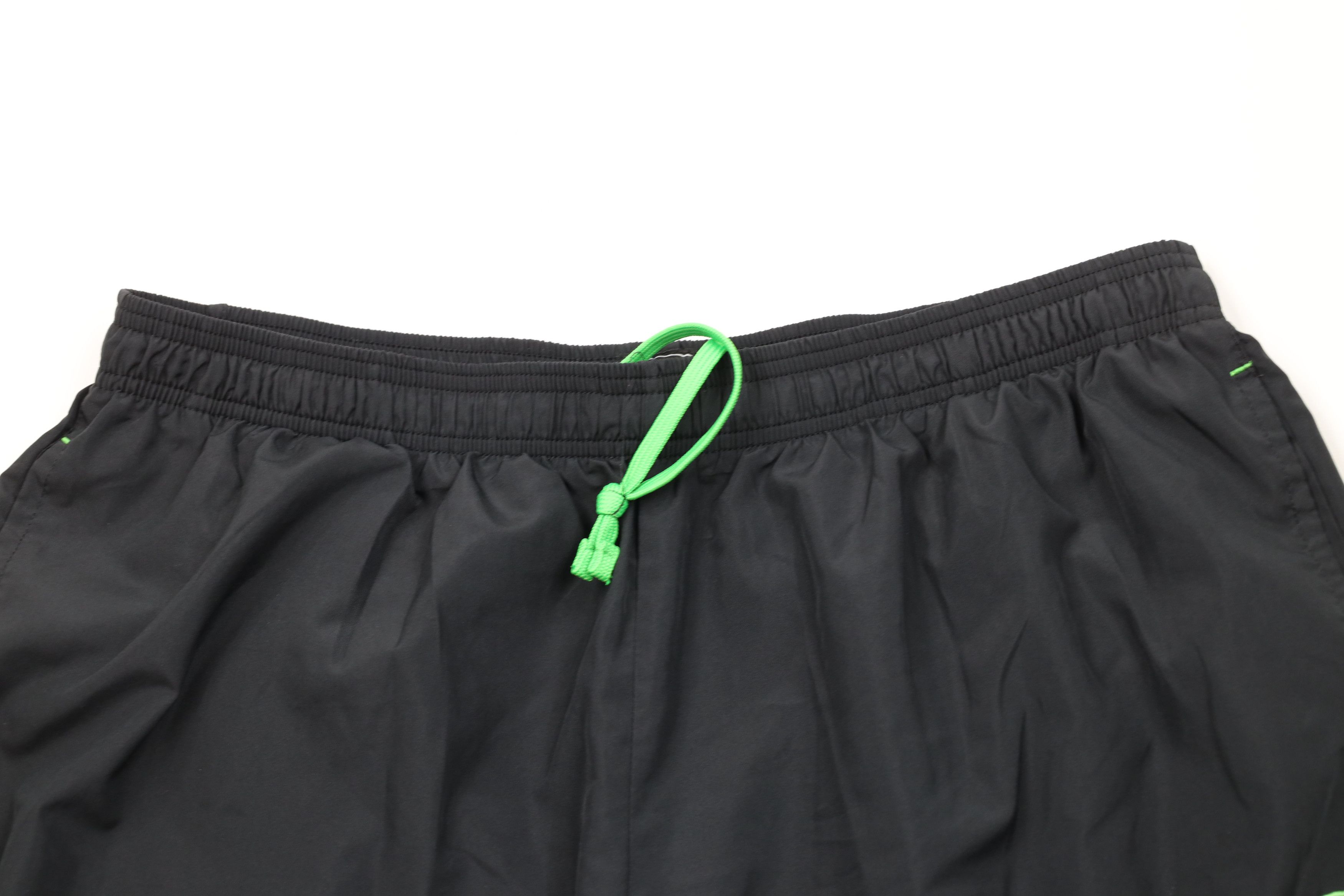 Champion Vintage 90s Y2K Champion Running Jogging Soccer Shorts Black Size US 36 / EU 52 - 2 Thumbnail