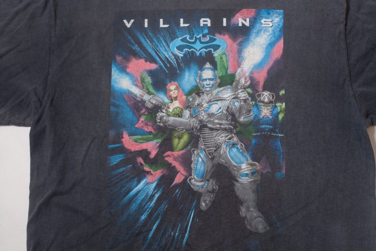 Warner Bros Vintage 1997 Batman & Robin Heroes and Villians movie shirt Size US L / EU 52-54 / 3 - 2 Thumbnail