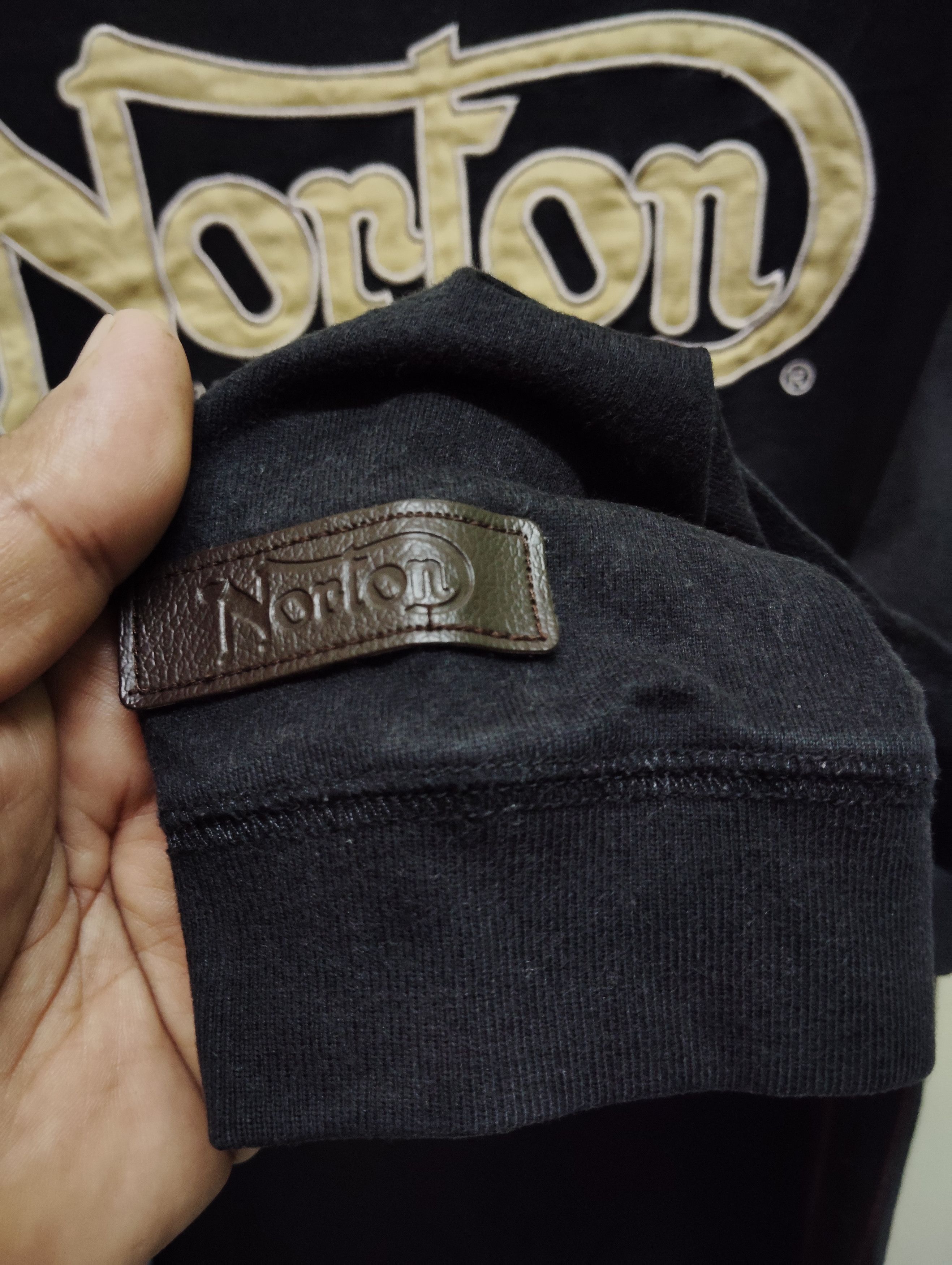 Norton NORTON long sleeve t-shirt Embroidered Size US S / EU 44-46 / 1 - 9 Thumbnail