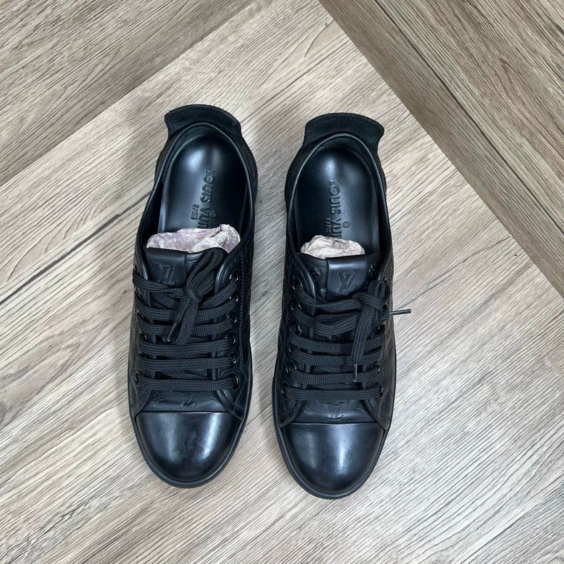 Louis Vuitton Louis Vuitton Black embossed full-print shoes Size US 6 / IT 36 - 4 Thumbnail