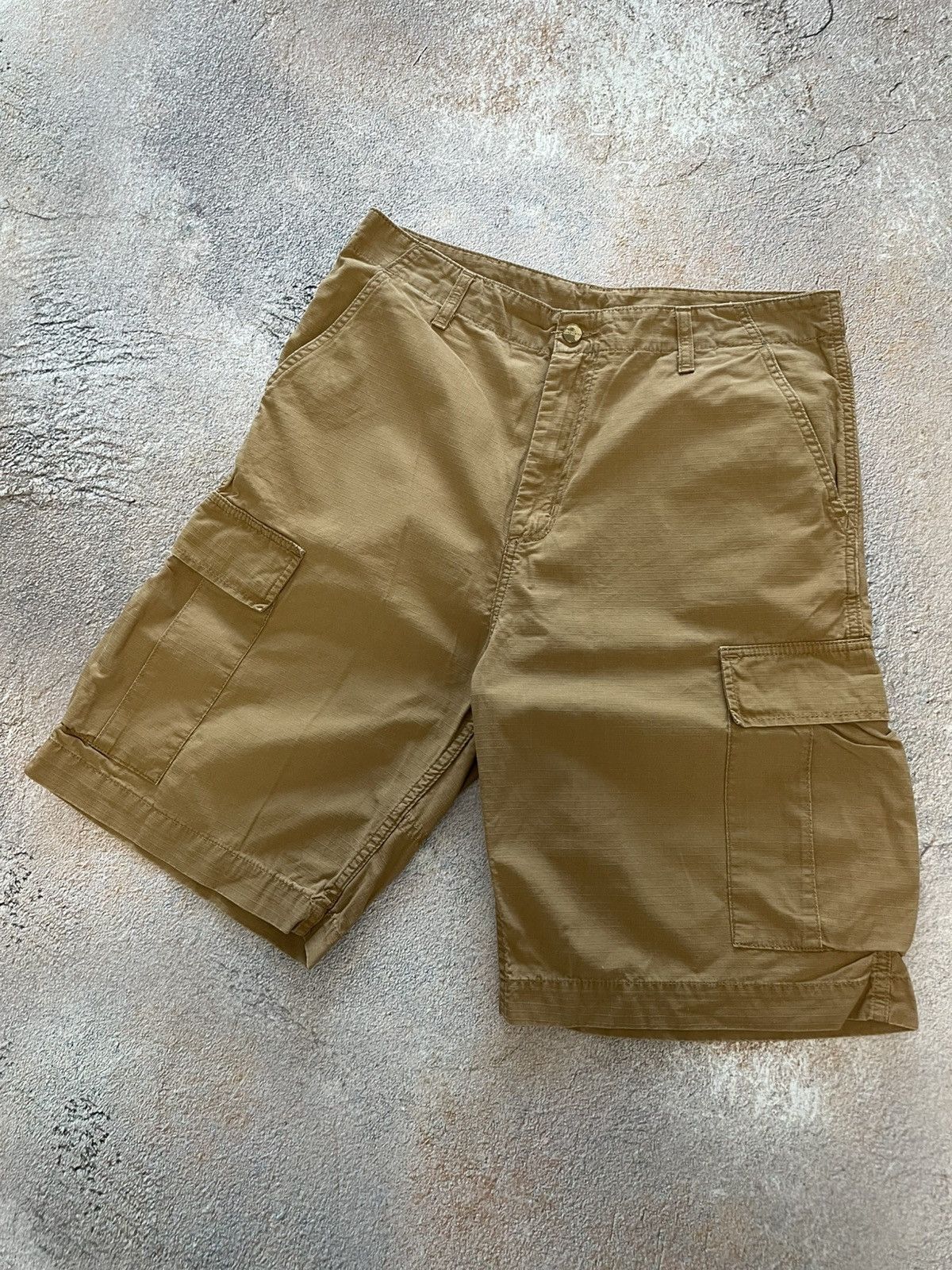 Carhartt Vintage Carhartt Bermuda Cargo Shorts Size US 31 - 4 Thumbnail
