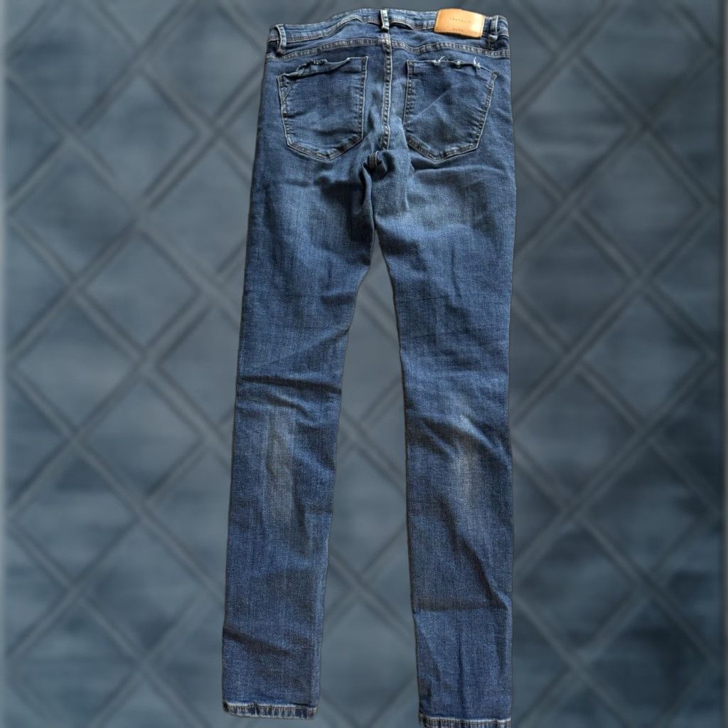 Zara Zara Trafaluc Jeans Women Size 4 Blue Slim Distressed 30x30 Womens Size 27" / US 4 / IT 40 - 1 Thumbnail