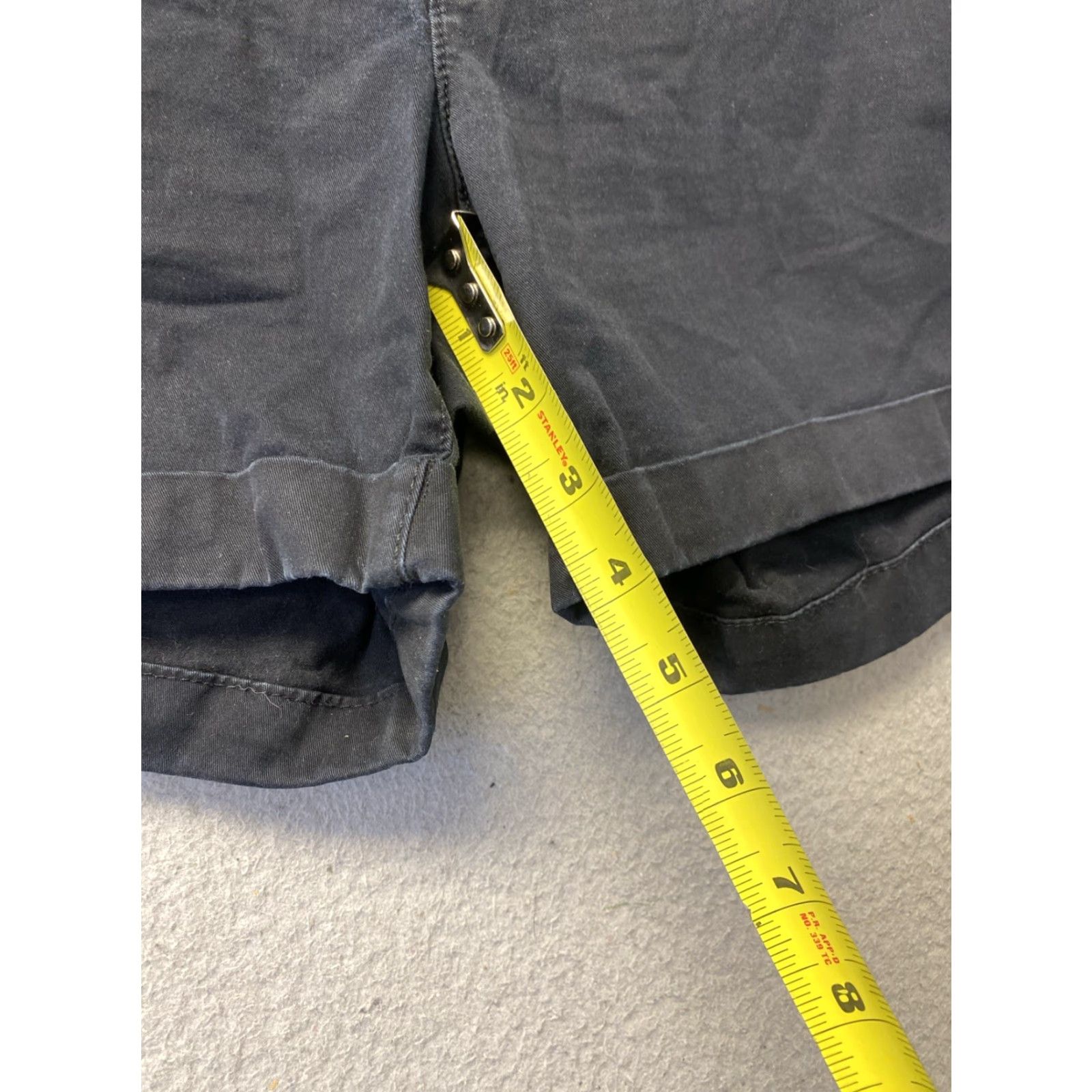 Banana Republic VINTAGE: Banana Republic Shorts Womens 6 Chino Summer BLACK Casual Pockets/0550 Size 28" / US 6 / IT 42 - 7 Thumbnail