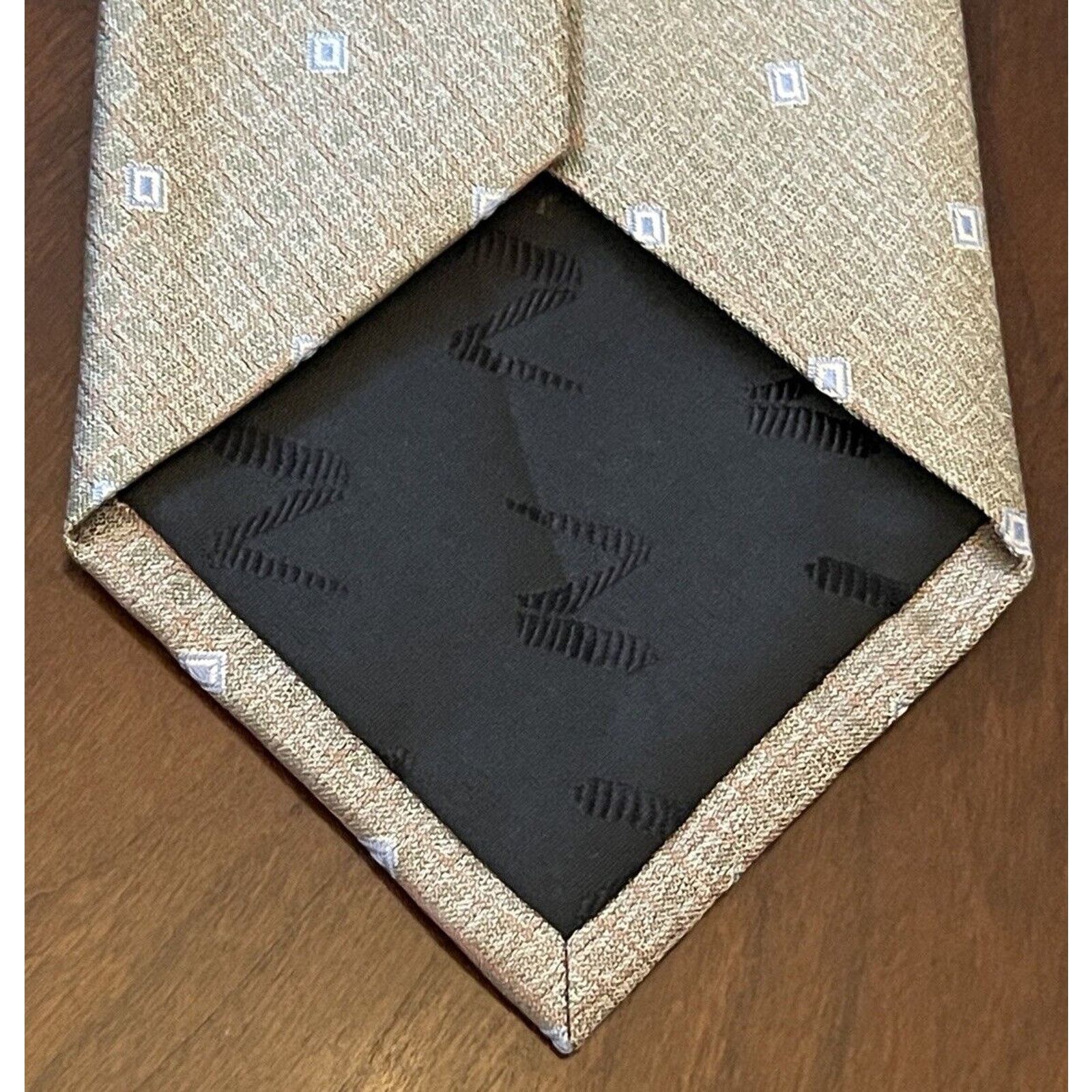 Other Ziggurat Hand Made 100% Imported Silk Tie Made In China Size ONE SIZE - 2 Thumbnail