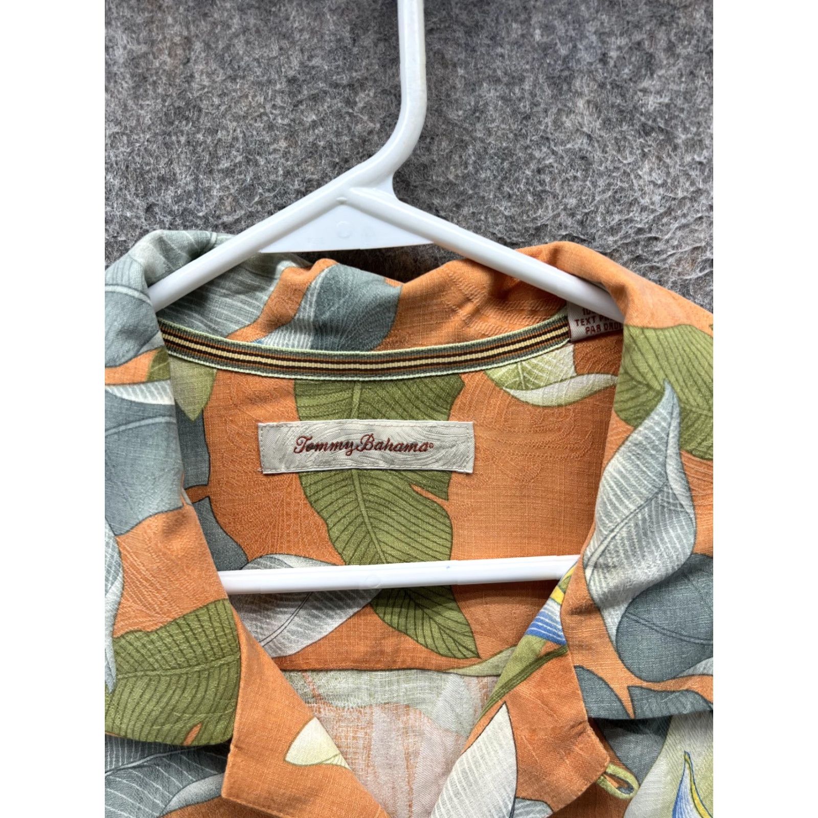 Tommy Bahama Tommy Bahama Shirt Mens XL Orange Floral Silk Hawaiian Short Sleeve Button Front Camp Paradise Button-Up Shirt Size US XL / EU 56 / 4 - 2 Thumbnail