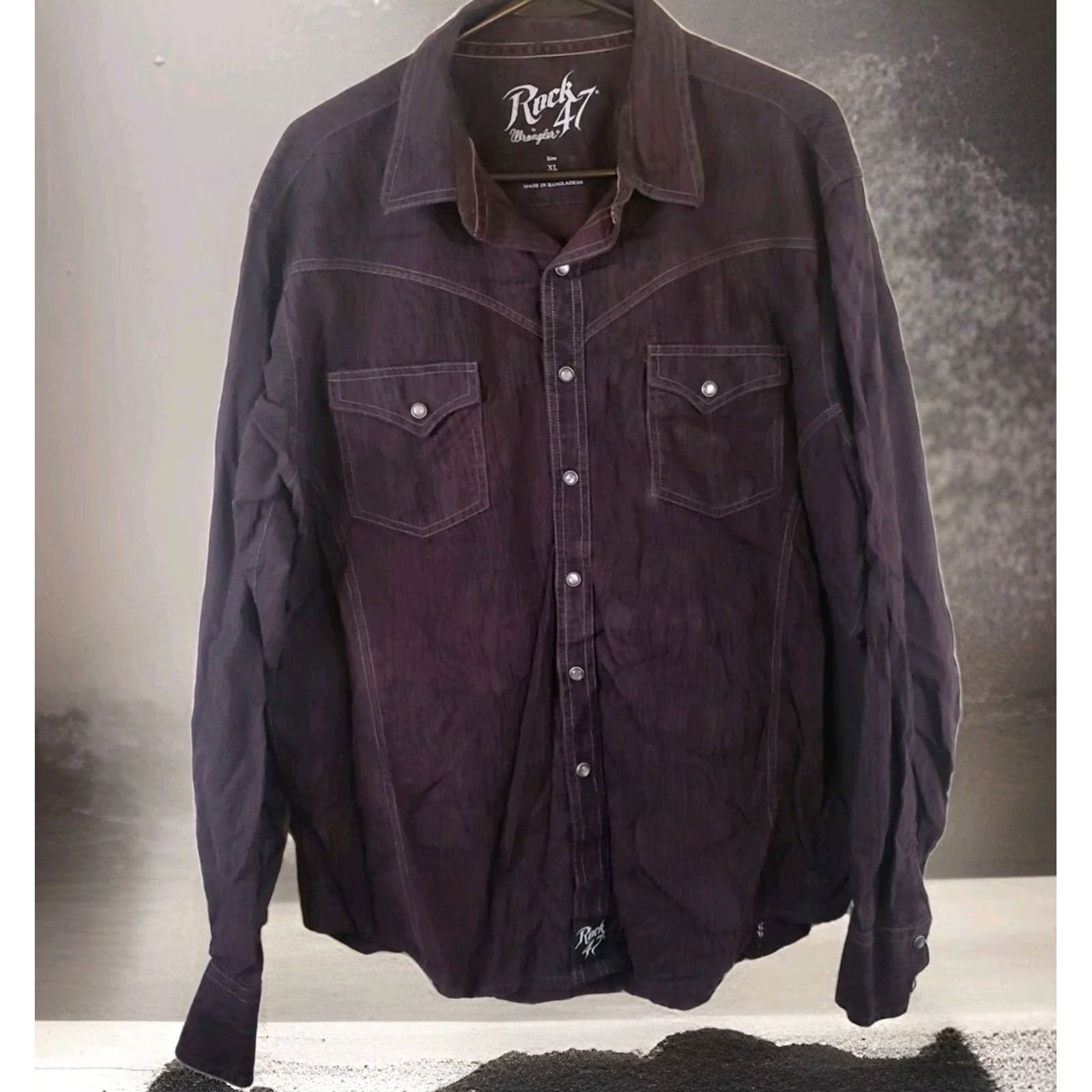 Wrangler VINTAGE Wrangler Rock 47 Shirt Mens XL Black Maroon Western Casual LS Snap Embroidered Size US XL / EU 56 / 4 - 2 Thumbnail