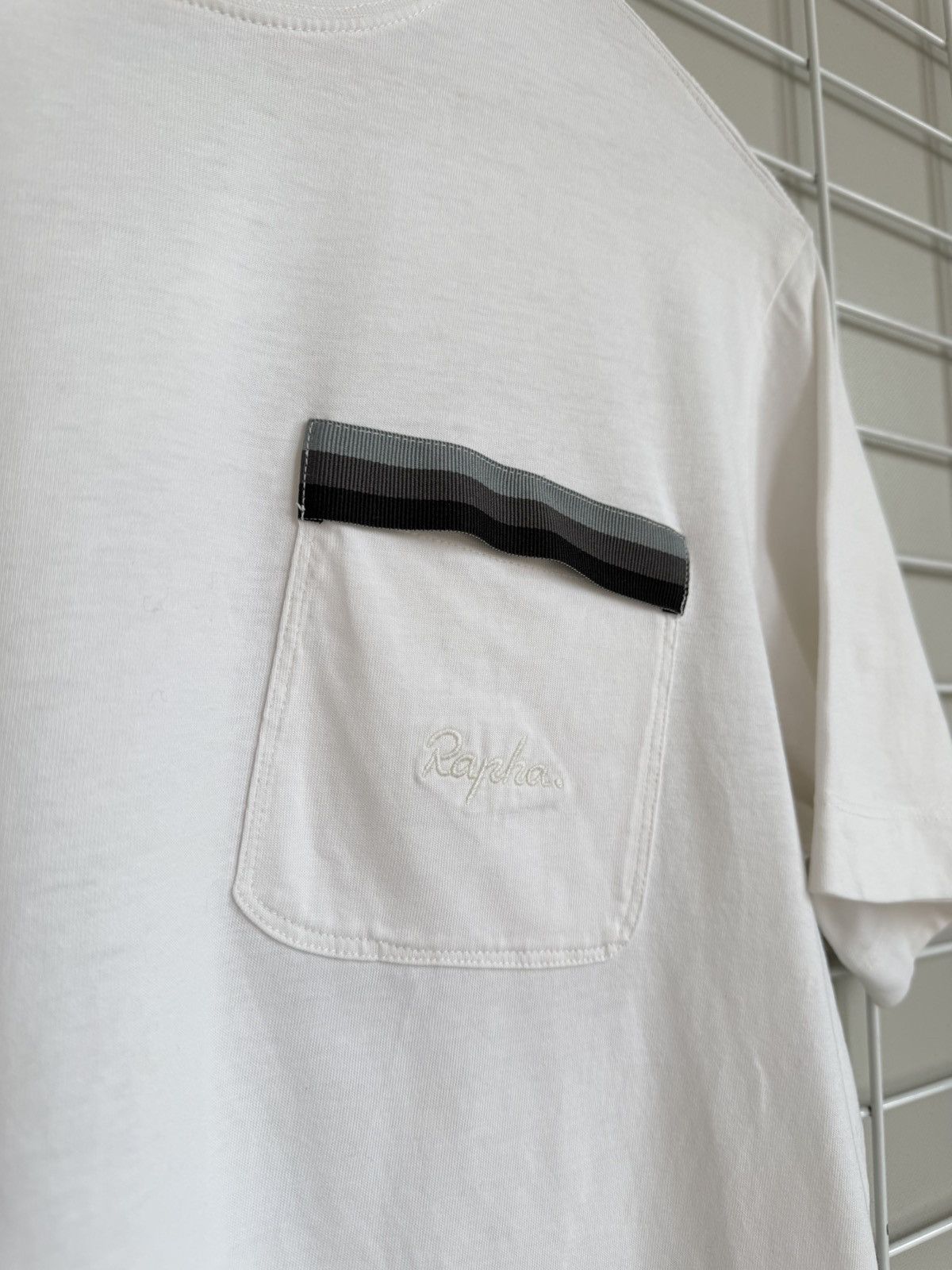 Rapha Rapha Logo Pocket T-Shirt Mens Size M Cotton Short Sleeve Size US M / EU 48-50 / 2 - 9 Thumbnail