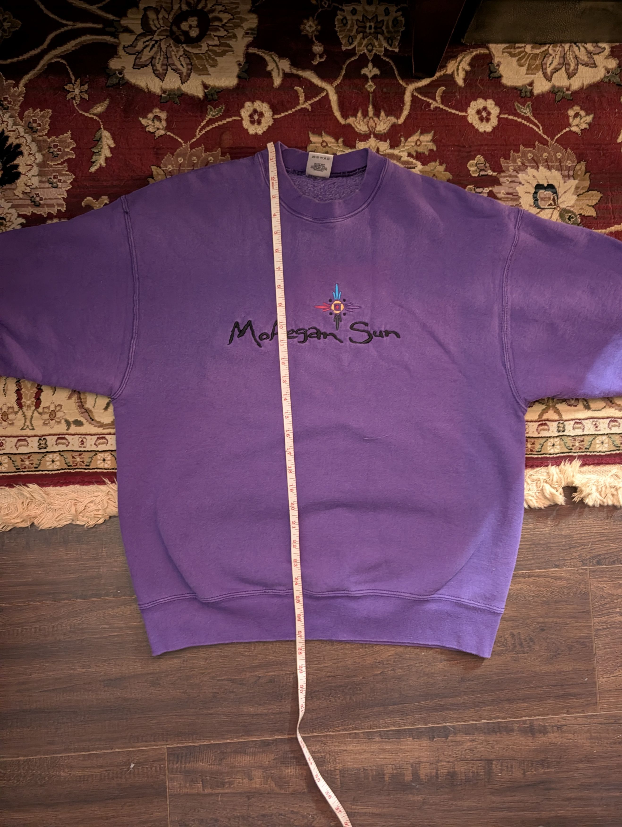 Fruit Of The Loom VTG 90s Mohegan Sun casino purple heavy cotton swtshirt Size US XL / EU 56 / 4 - 14 Thumbnail