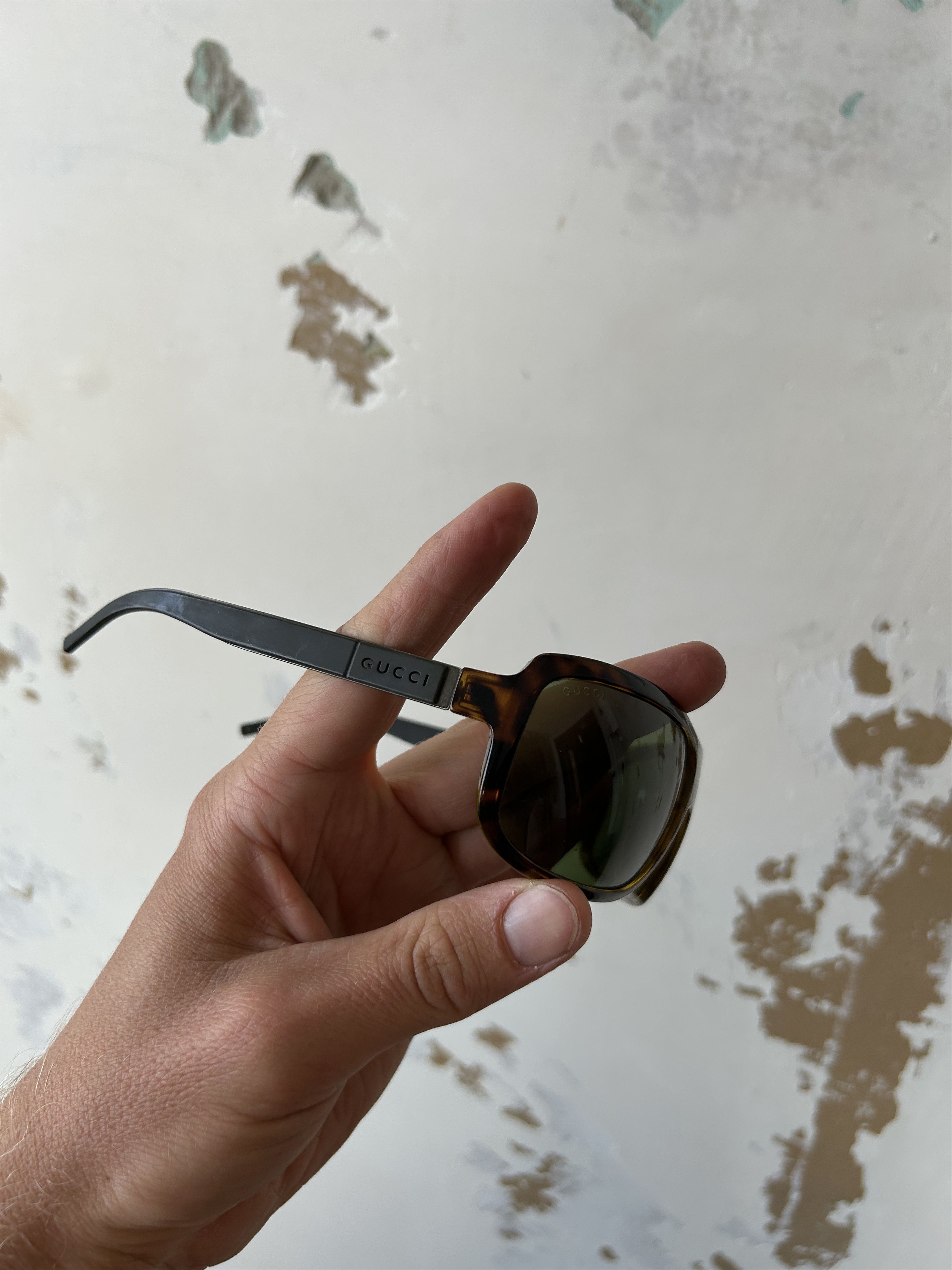 Gucci Gucci Y2K Sunglasses 00s Plastic Frame Vintage Glamour Size ONE SIZE - 5 Thumbnail