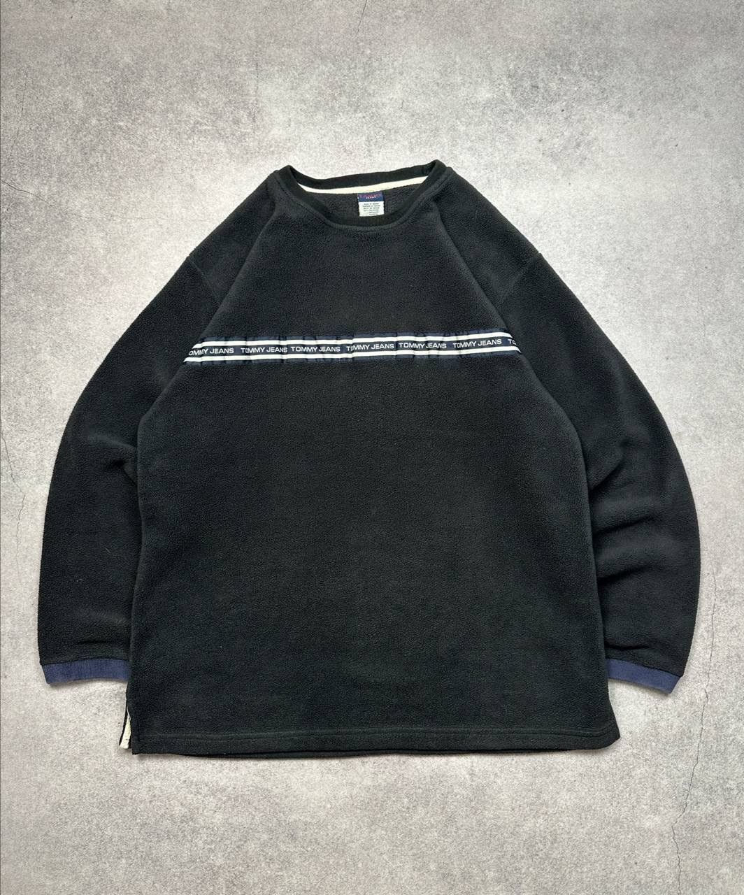 Tommy Hilfiger Vintage Black Tommy Jeans Fleece Sweatshirt, Size M Size US M / EU 48-50 / 2 - 1 Thumbnail
