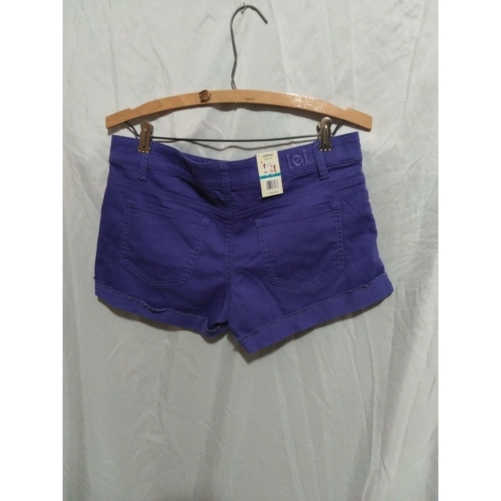 Other NWT LEI Jean Shorts Womens Junior 9 Purple Ashley Low Rise Size 32" / US 10 / IT 46 - 6 Thumbnail