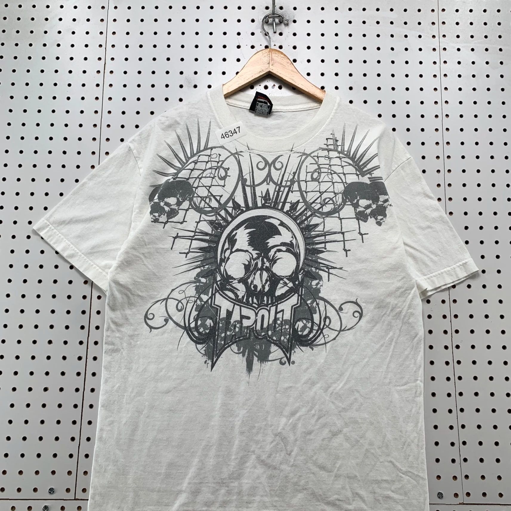 Tapout VINTAGE Tap Out Skull Shirt Mens Large White Y2K MMA Affliction Made USA Size US L / EU 52-54 / 3 - 5 Thumbnail