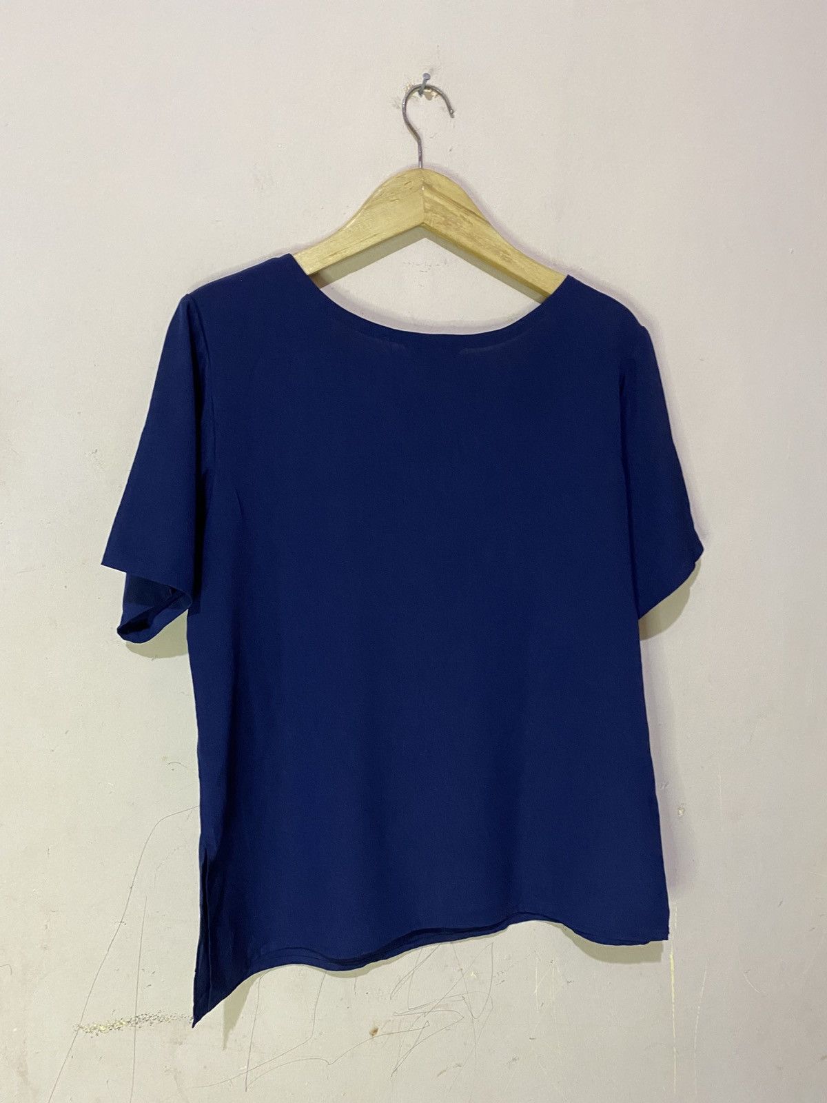 Yves Saint Laurent 90s Vintage Yves Saint Laurent Silk Blouse Size XS / US 0-2 / IT 36-38 - 9 Thumbnail