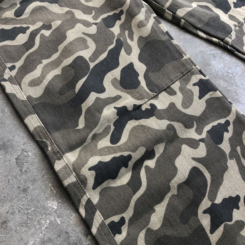 Japanese Brand × Vintage American Style Camouflage Casual Jeans Size US 31 - 7 Thumbnail