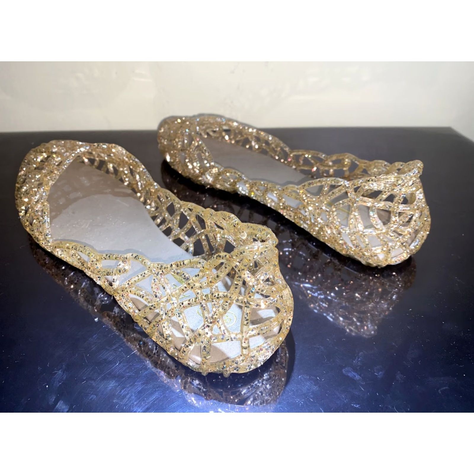 Vintage Women’s Gold Glitter Gel Slip On Size 8 Glaze Flat Slip-On Shoes Gold Women Mens? Size US 8 / IT 38 - 3 Thumbnail