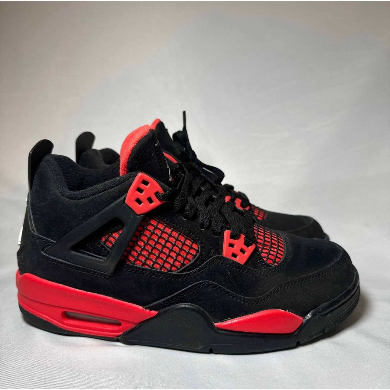 Jordan Brand × Nike Size 6.5 Nike Air Jordan 4 Retro GS Red Thunder Men's Shoes Size US 6.5 / EU 39-40 - 1 Thumbnail