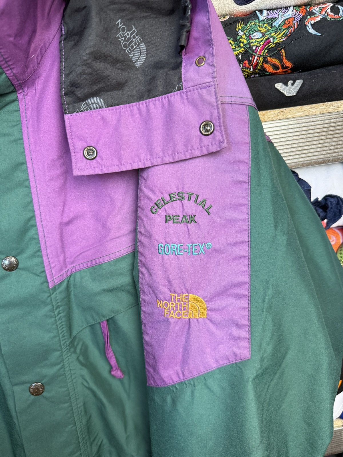 The North Face The North Face vintage Purple jacket TNF Gore-Tex Mountain Size US L / EU 52-54 / 3 - 3 Thumbnail