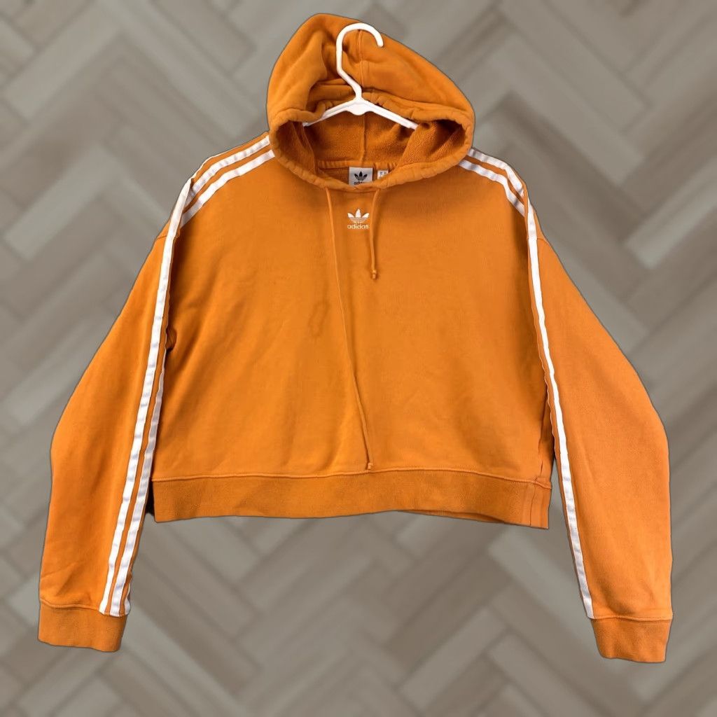 Adidas Adidas Sweatshirt Girls M Light Peach Yellow Front Logo Hoodie / 65-29 Size M / US 6-8 / IT 42-44 - 1 Thumbnail