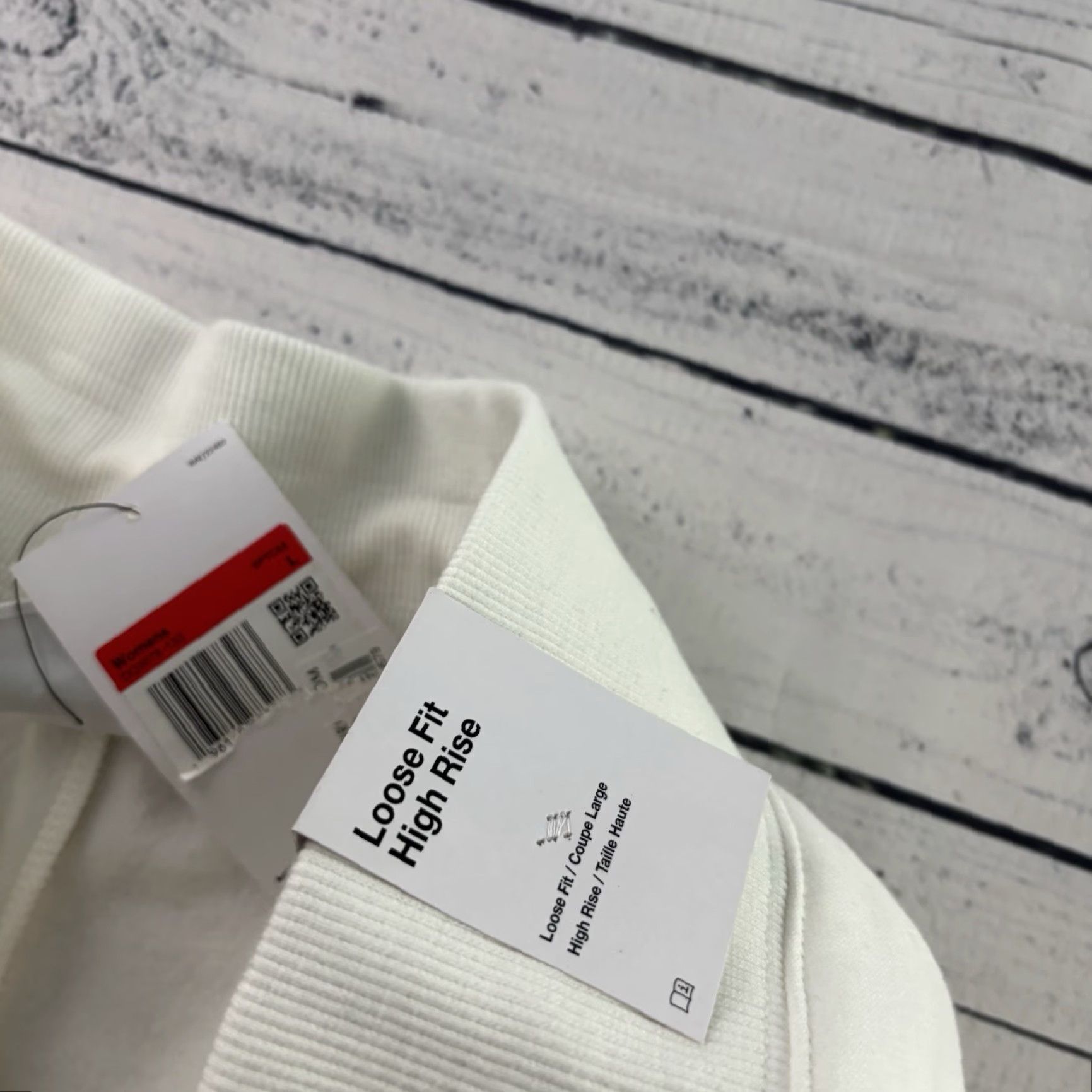 Nike Nike Sweatpants Womens Large White Loose Fit High Rise Size 36" / US 14 / IT 50 - 6 Thumbnail