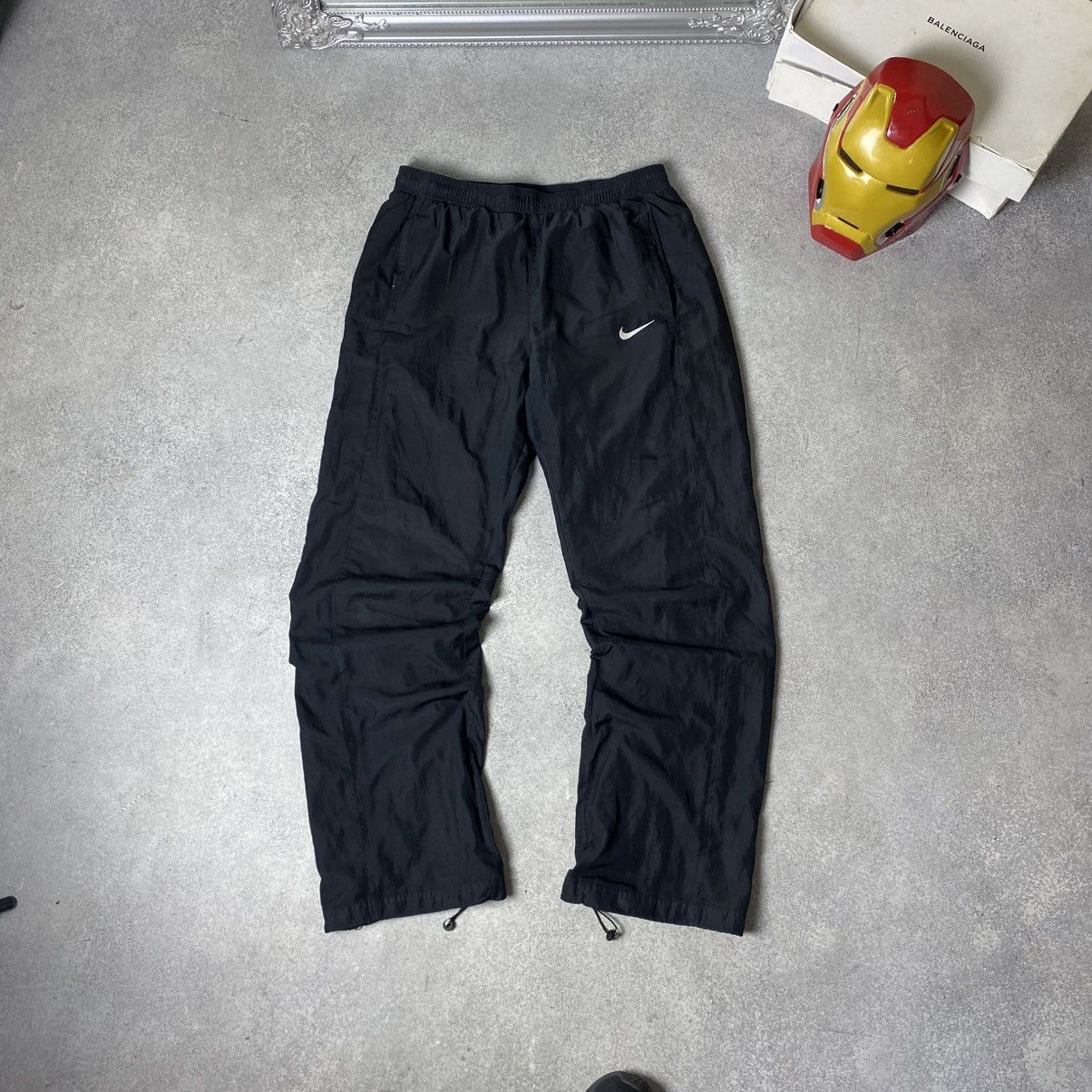 Nike Vintage Nike Track Pants Y2K Nylon Size US 32 / EU 48 - 1 Thumbnail