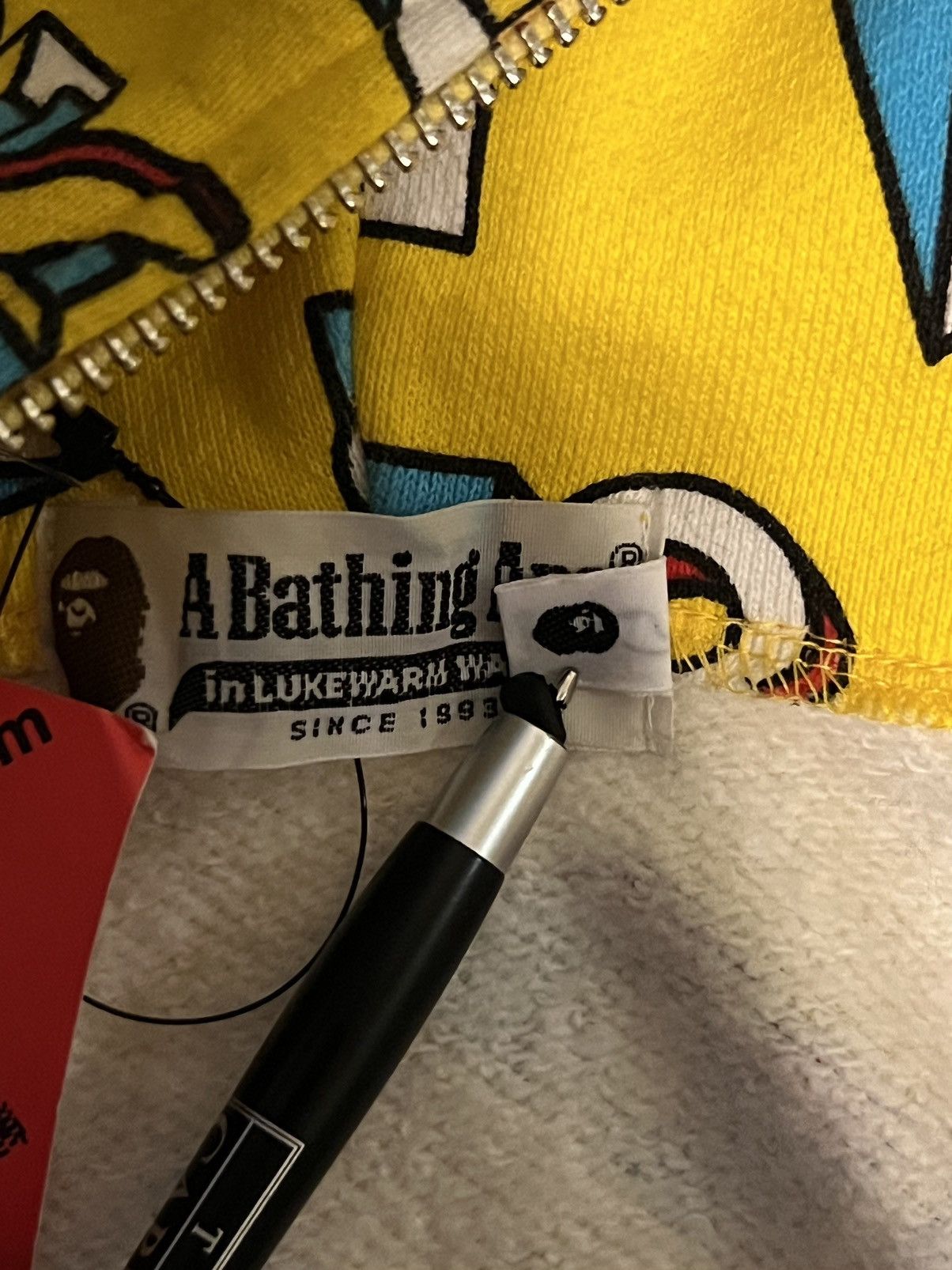 Bape Vintage Bape Baby Milo Yellow Monogram Hoodie Size US M / EU 48-50 / 2 - 4 Thumbnail