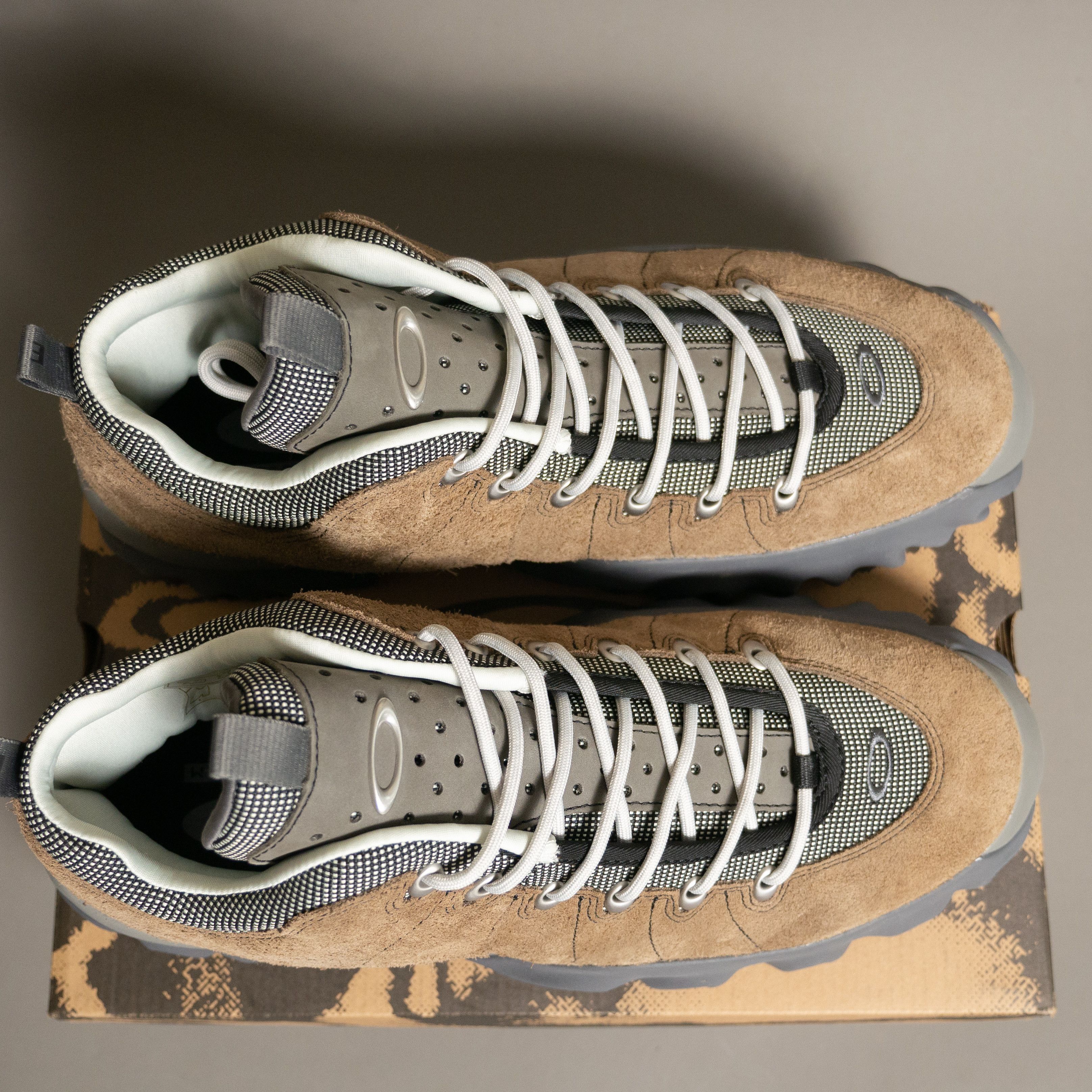 Brain Dead × Oakley Oakley x Brain Dead Edge Boot Cobblestone 11.5 Size US 12.5 / EU 45-46 - 7 Thumbnail