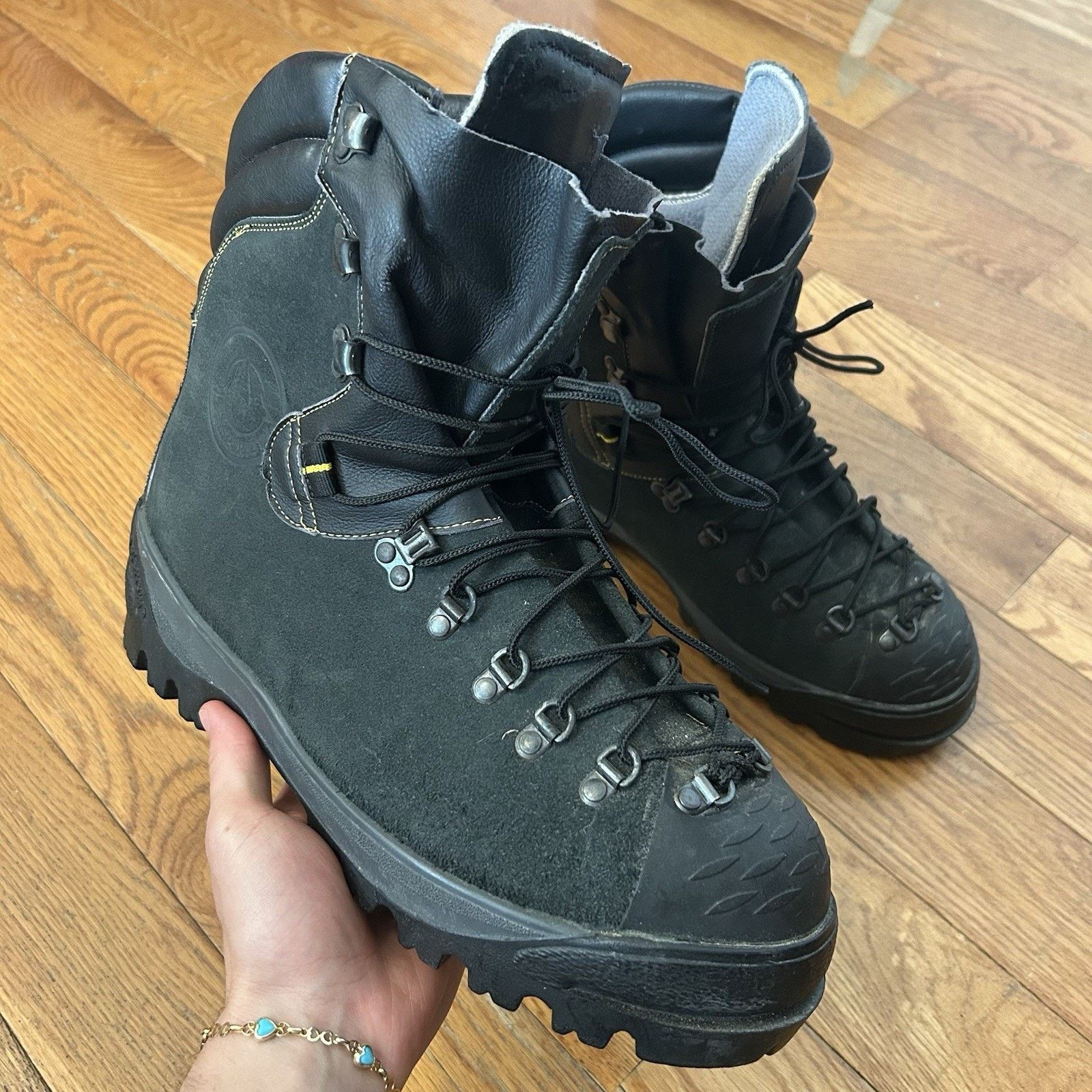 Vintage La Sportiva Ridgeline Mountaineering Suede Vibram Hiking Boots 45 12 ridgeline_predorg_lifestyle-  main image 3